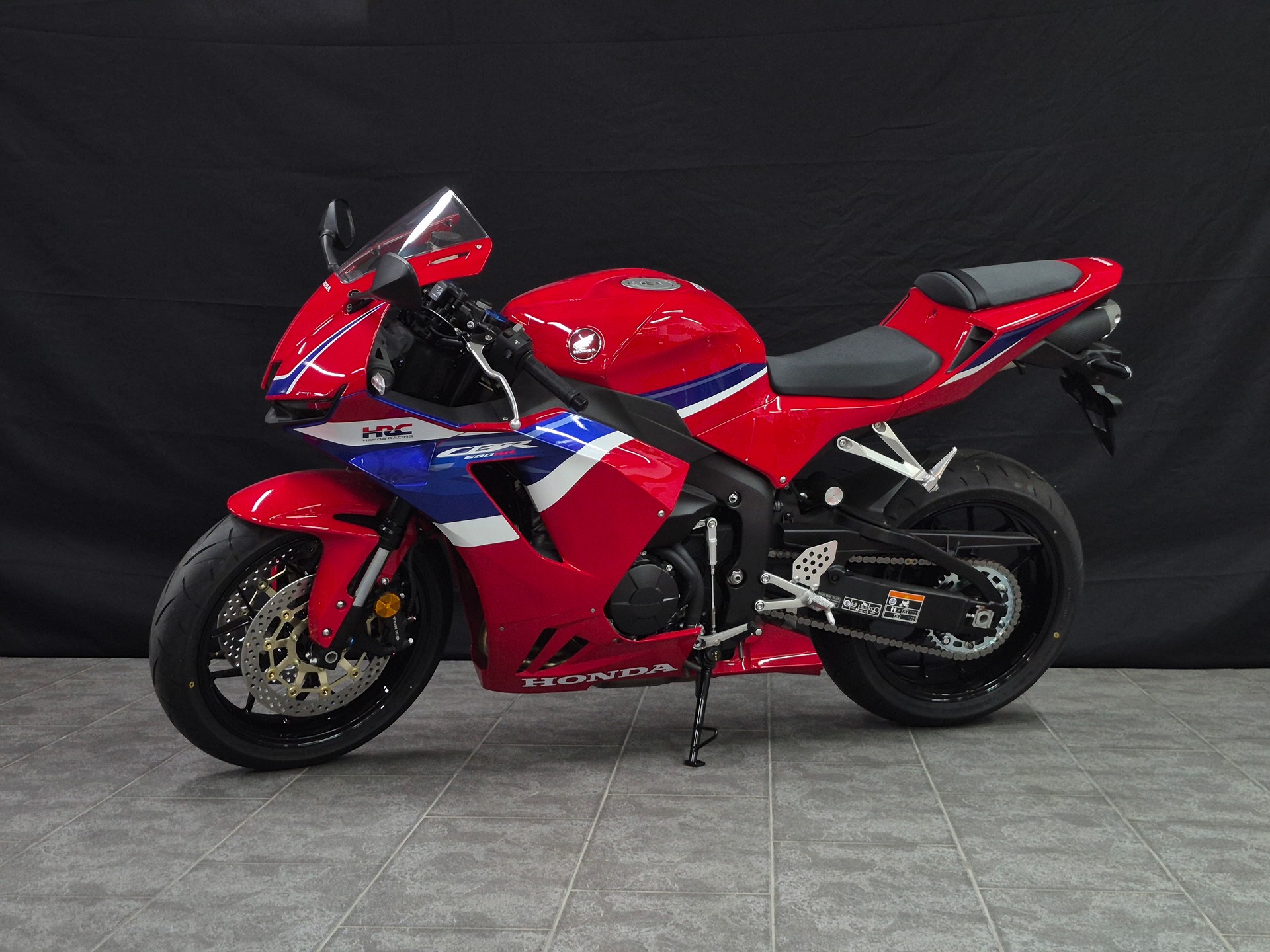 HONDA CBR 600 RR-image-10