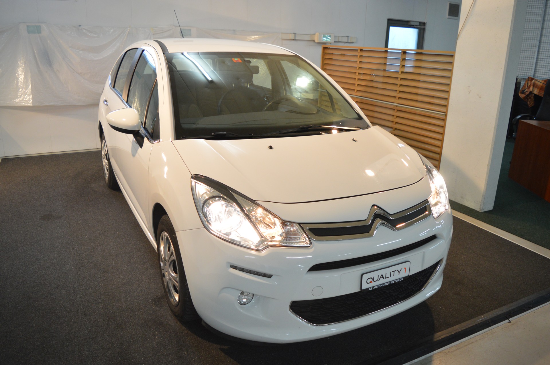 CITROEN C3 1.2i Séduction-showroom-element-2