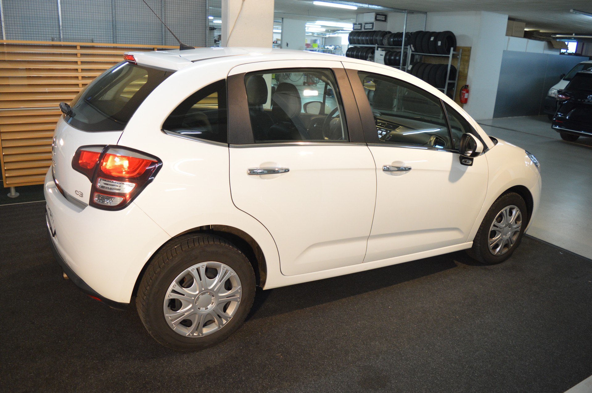 CITROEN C3 1.2i Séduction-image-5