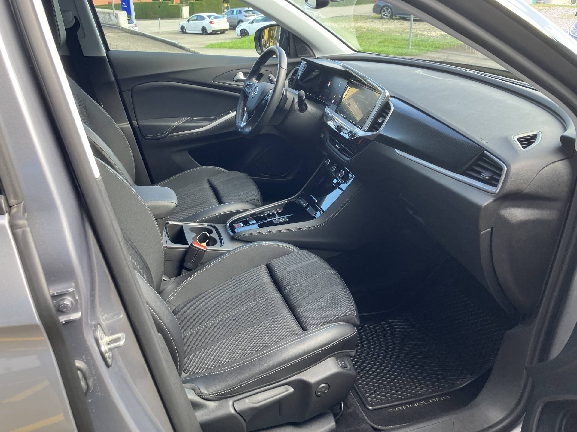 OPEL Grandland 1.2i TP GS Line Automatik-image-2