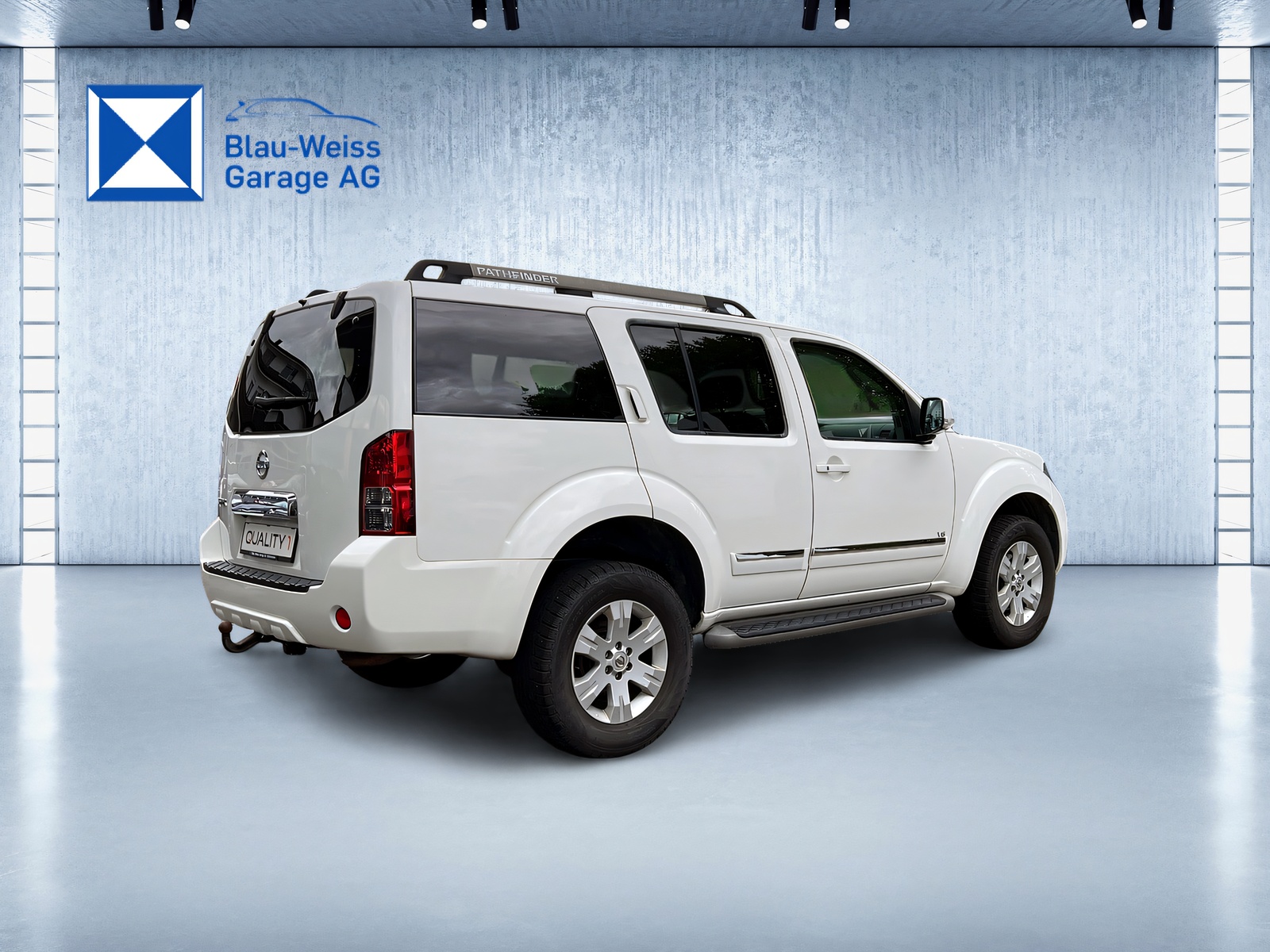 NISSAN Pathfinder 3.0 dCi LE Automatic-image-4
