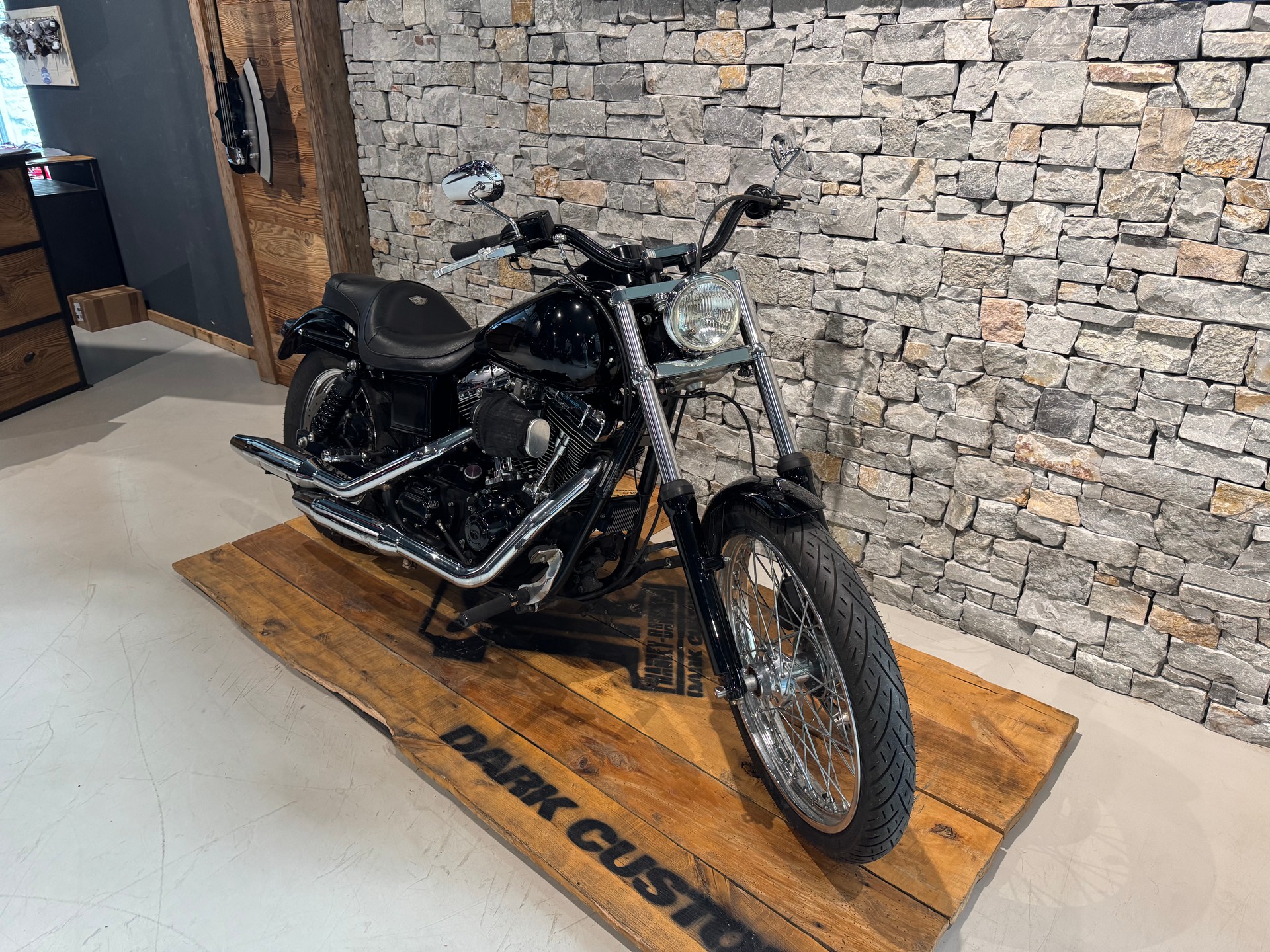HARLEY-DAVIDSON Dyna Wide Glide FXDWG-image-1