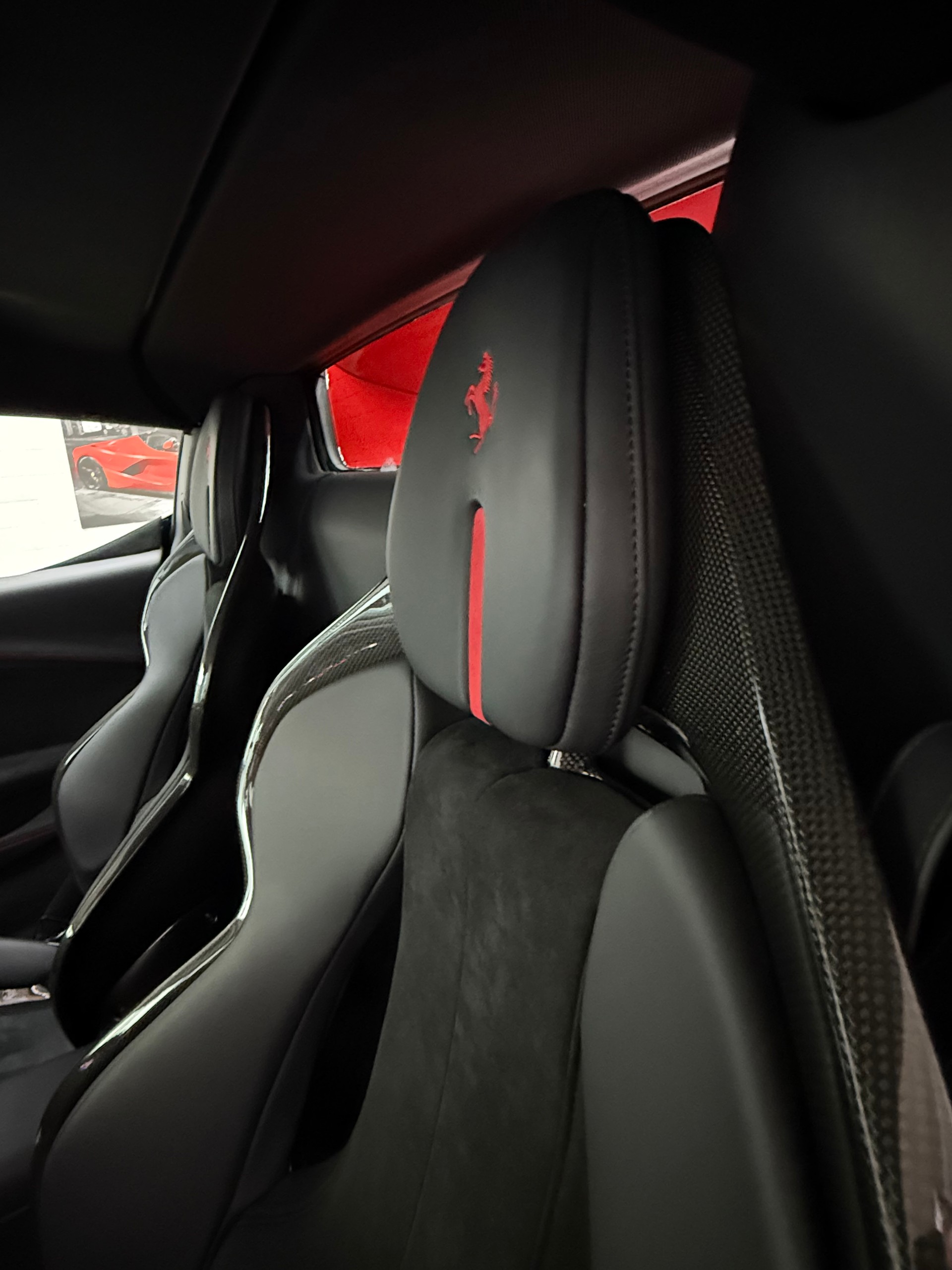 FERRARI 296 GTS inkl. gratis Service u. Garantie-image-21