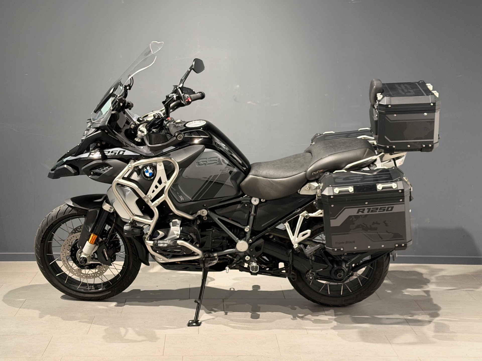 BMW R 1250 GS Adventure-image-3