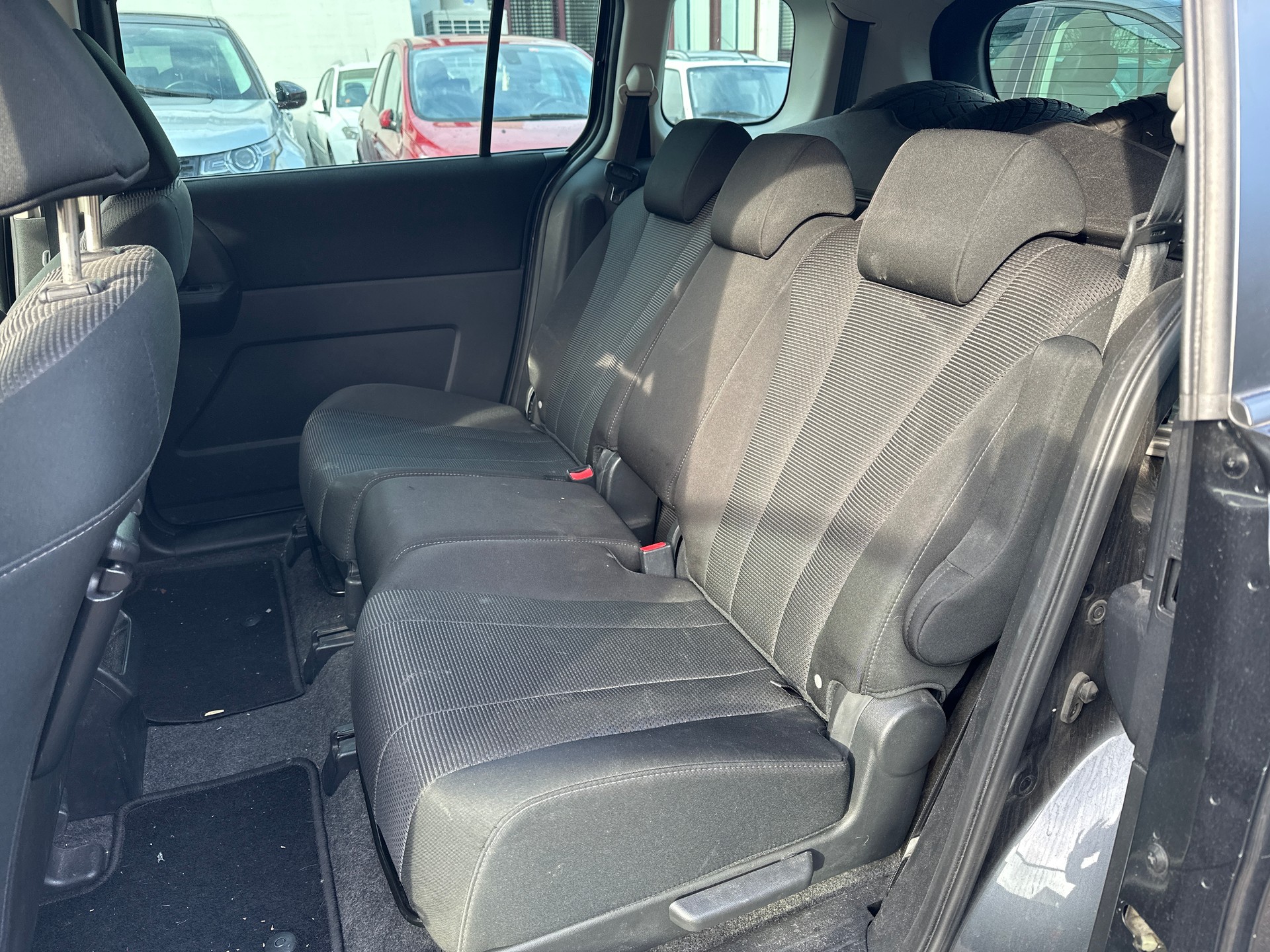 MAZDA 5 1.6 16V CD Confort-image-9