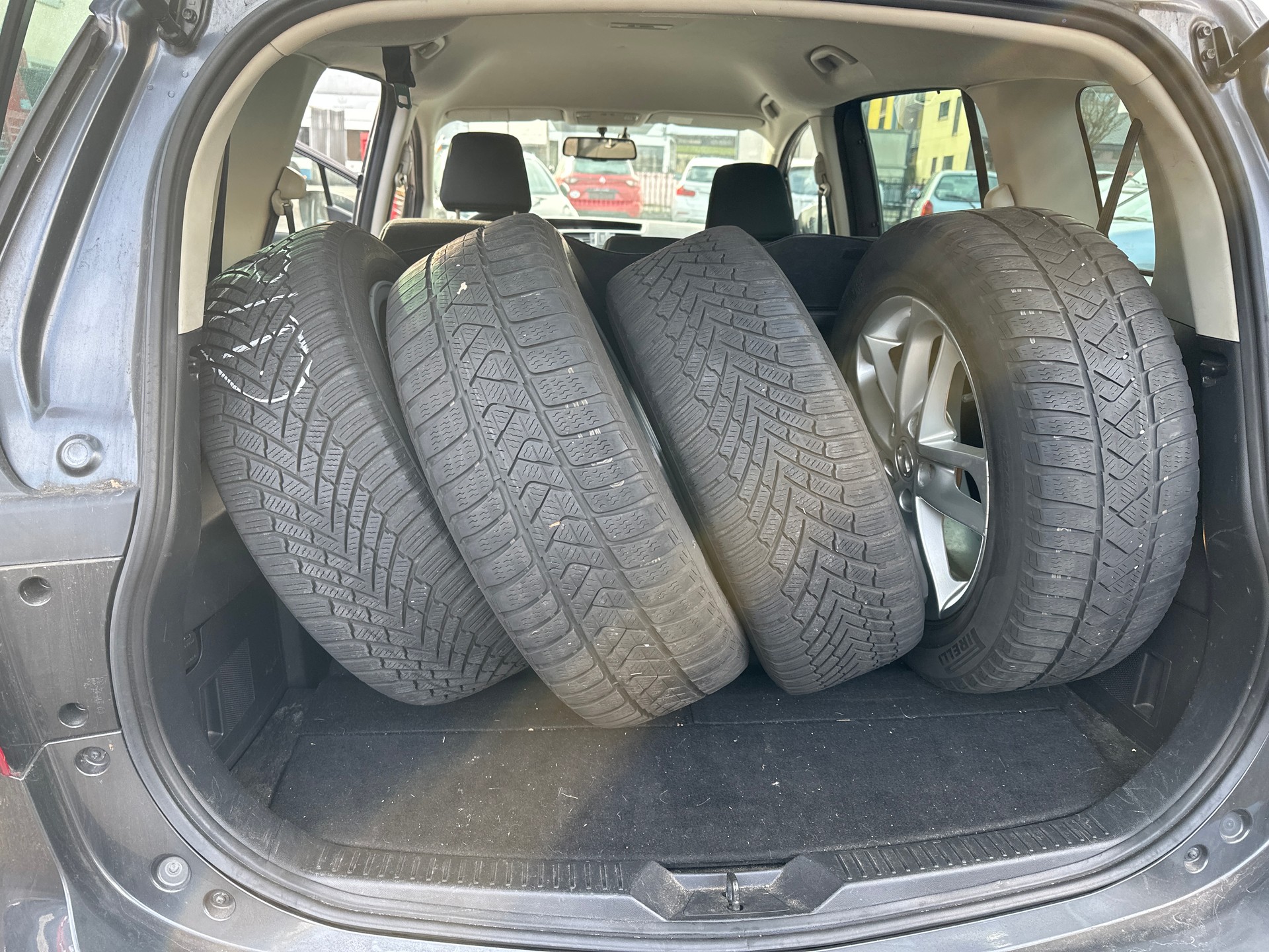 MAZDA 5 1.6 16V CD Confort-image-10