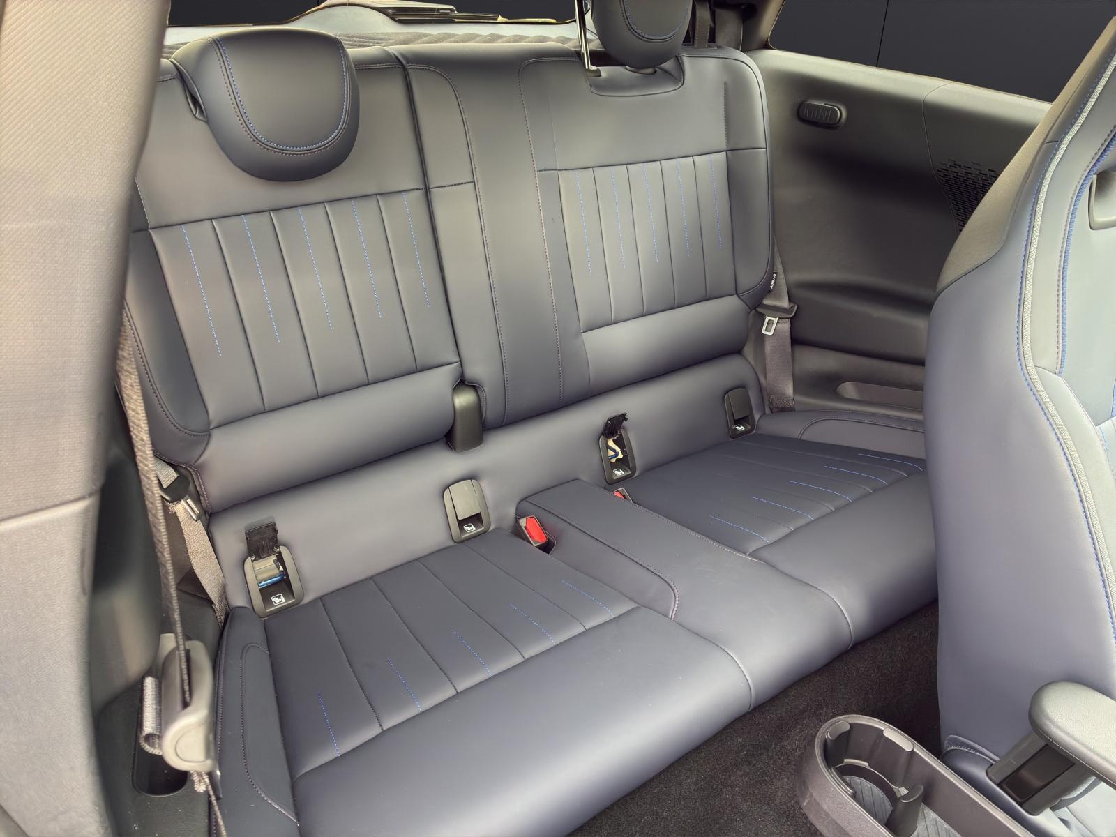 MINI Cooper SE-image-11