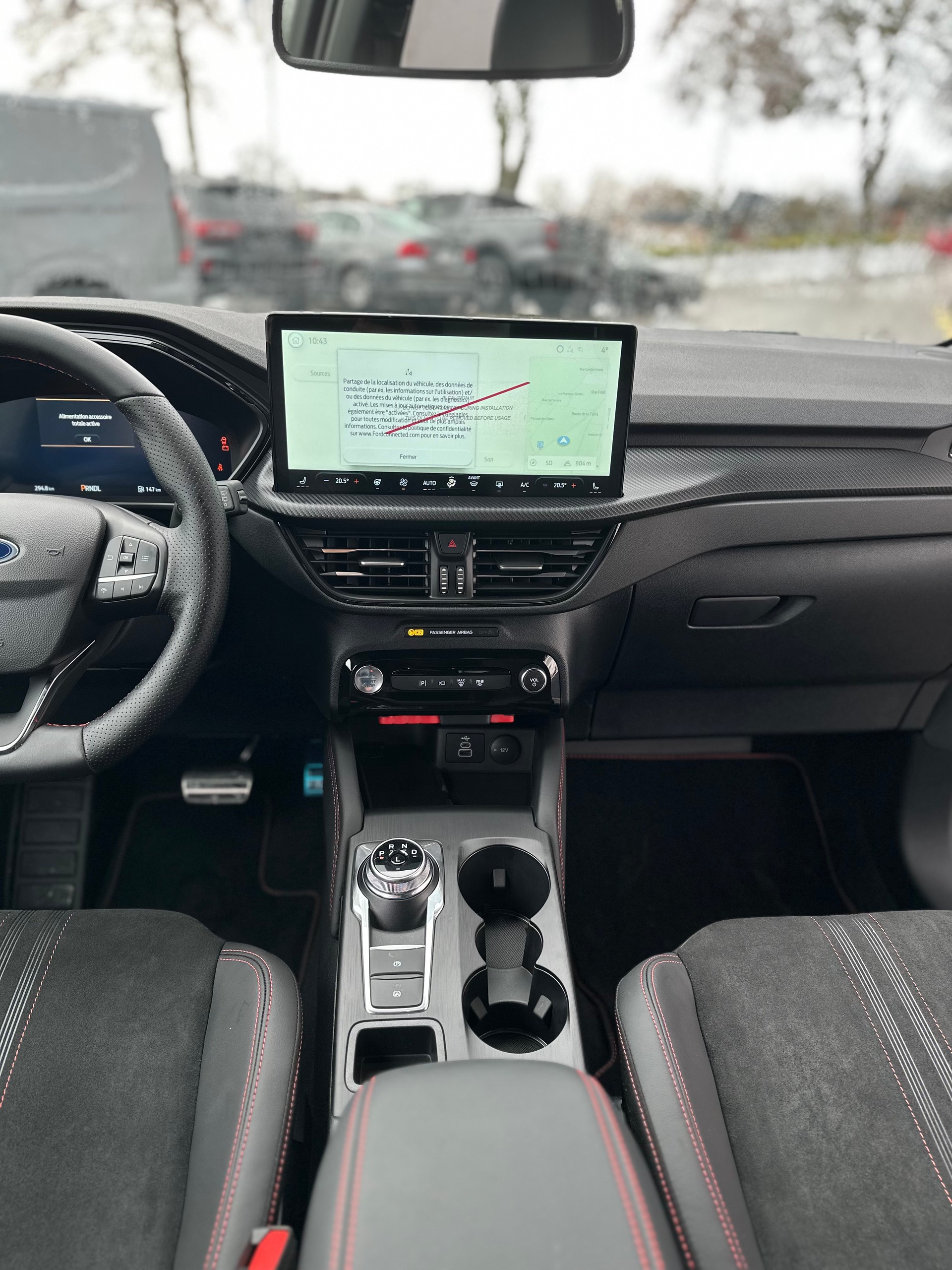FORD Kuga 2.5 PHEV ST-Line X FWD-image-6