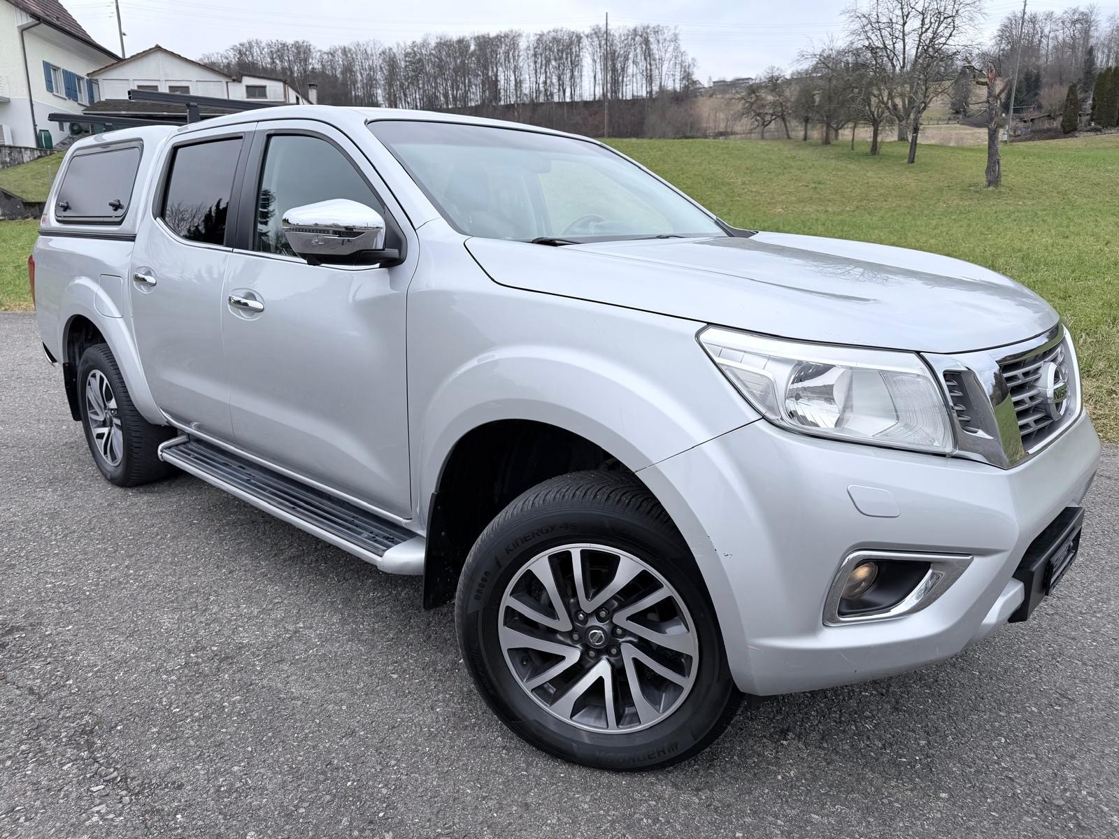 NISSAN Navara Double Cab N-COnnecta 2.3 dCi 4WD-image-1