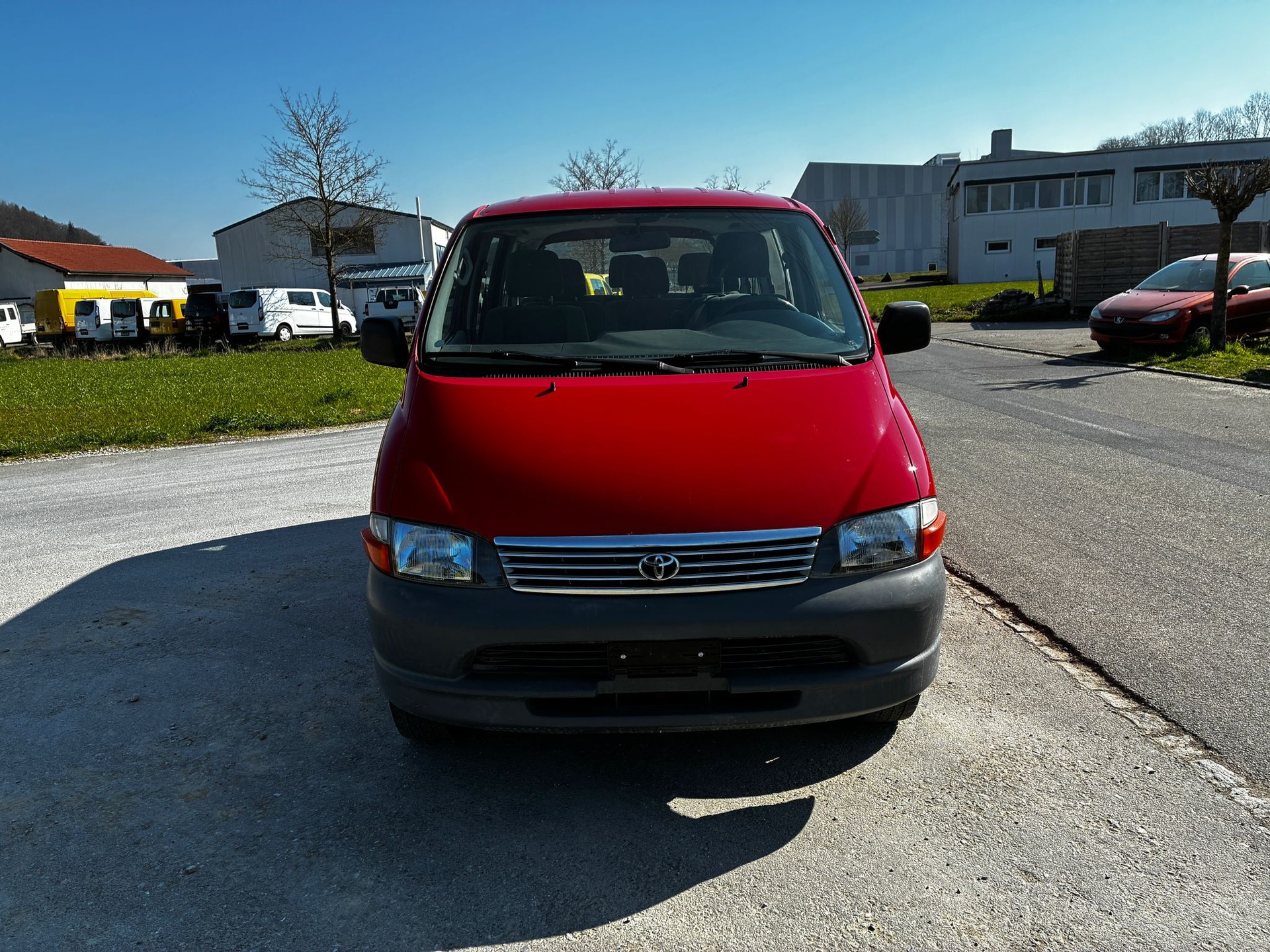 TOYOTA Hiace 2.7 GL Wagon 4x4-image-1
