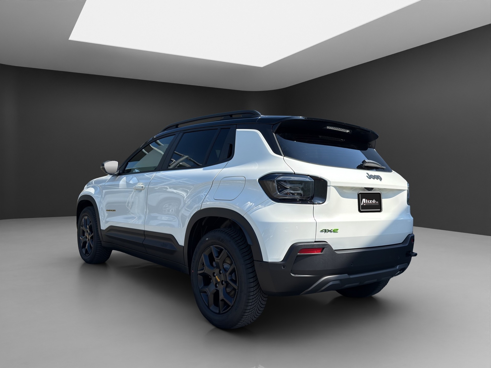 JEEP Avenger 1.2 Turbo MHEV The North Face 4xe-image-4