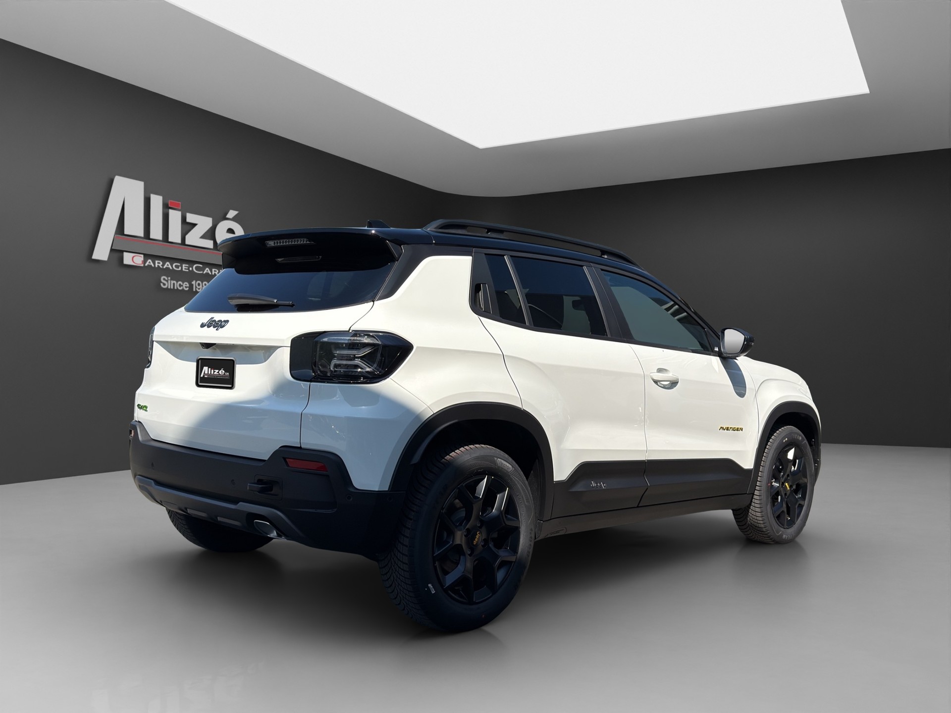 JEEP Avenger 1.2 Turbo MHEV The North Face 4xe-image-6