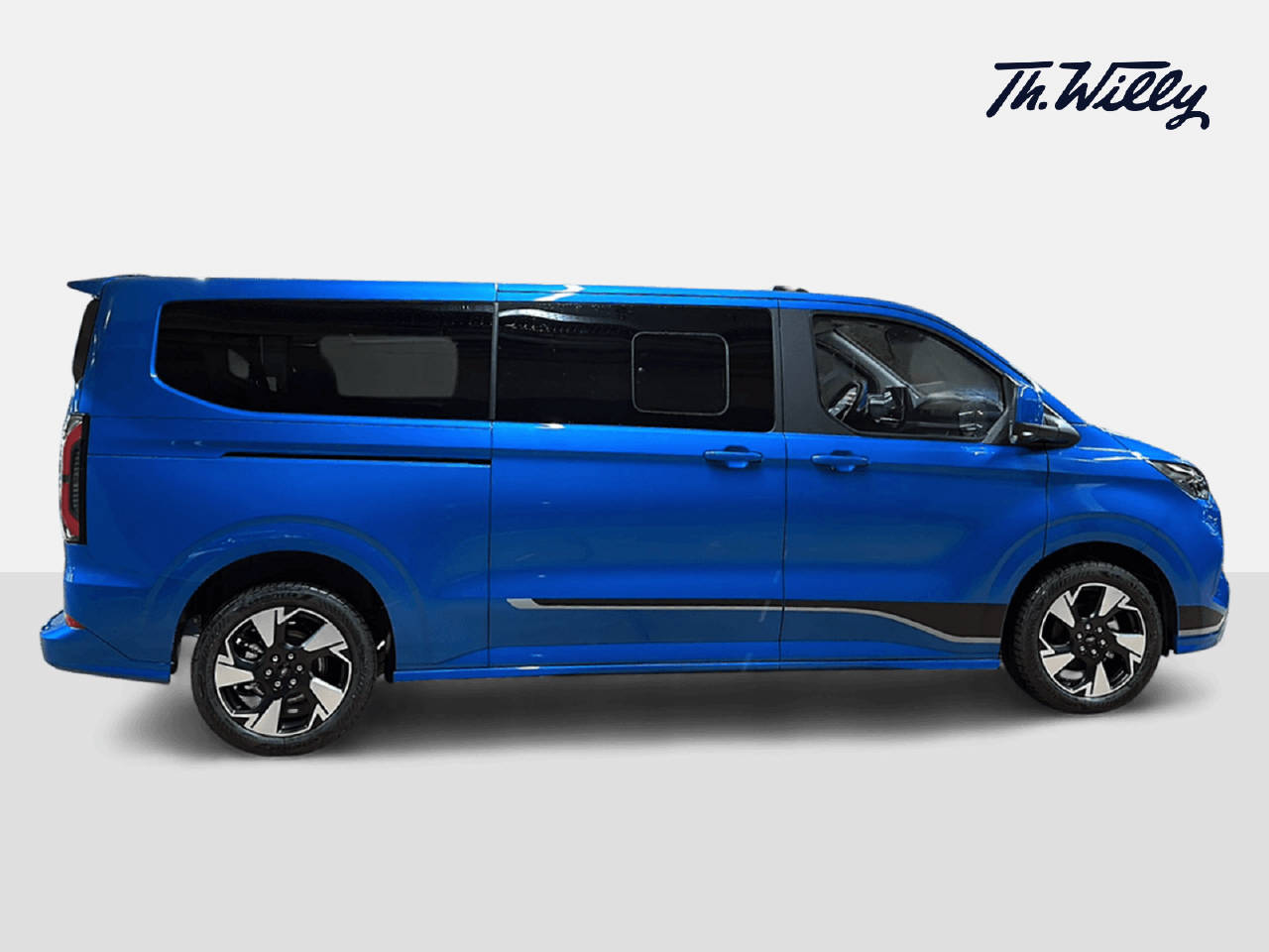 FORD Tourneo Custom 320 L2 2.0 EcoBlue 170 Sport-image-5