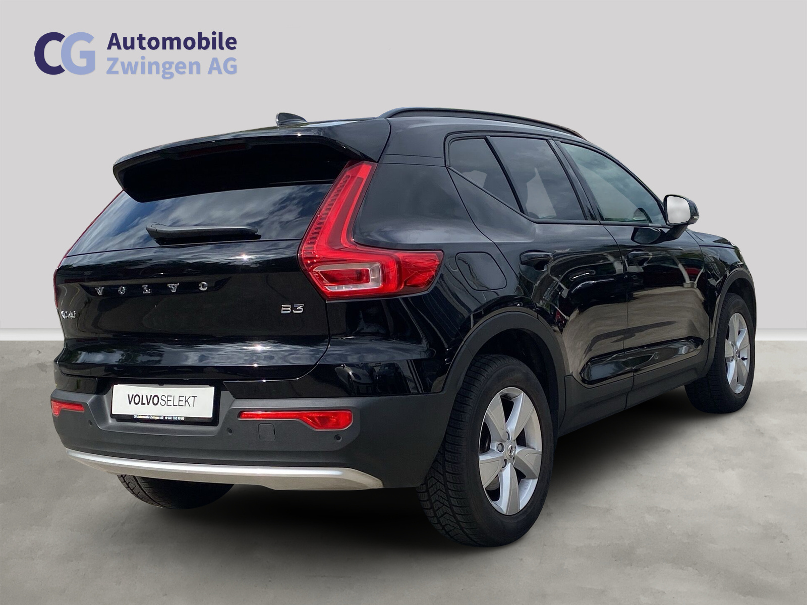 VOLVO XC40 B3 Benzin Mild Hybrid Essential DCT-image-5