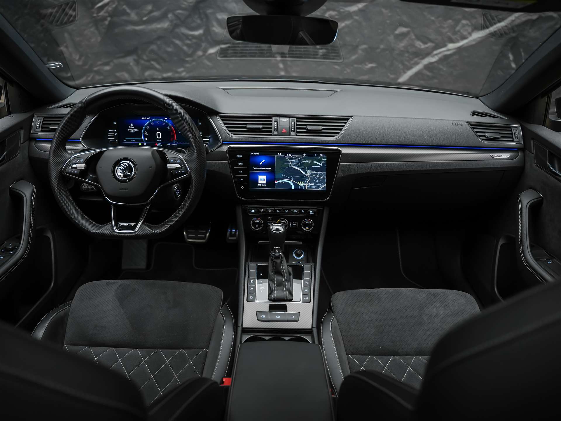 SKODA Superb Combi 2.0 TSI 280 SportLine 4x4 DSG *Facelift*Panorama*Sportsitze*360°Kamera*-image-20