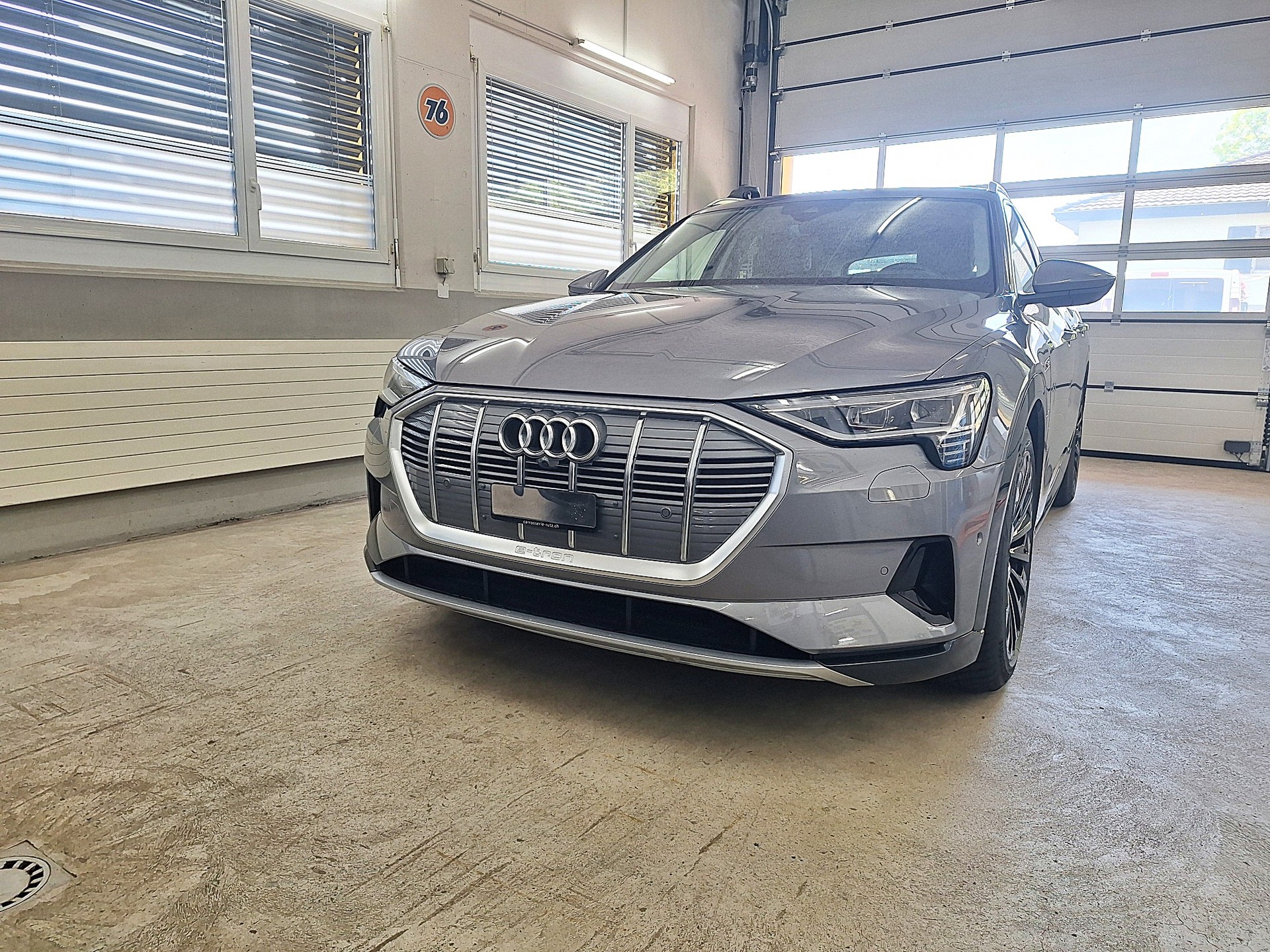 AUDI e-tron 55 Advanced quattro⚡Top Ausstattung , Keine Ablieferungspauschale⚡-showroom-element-1