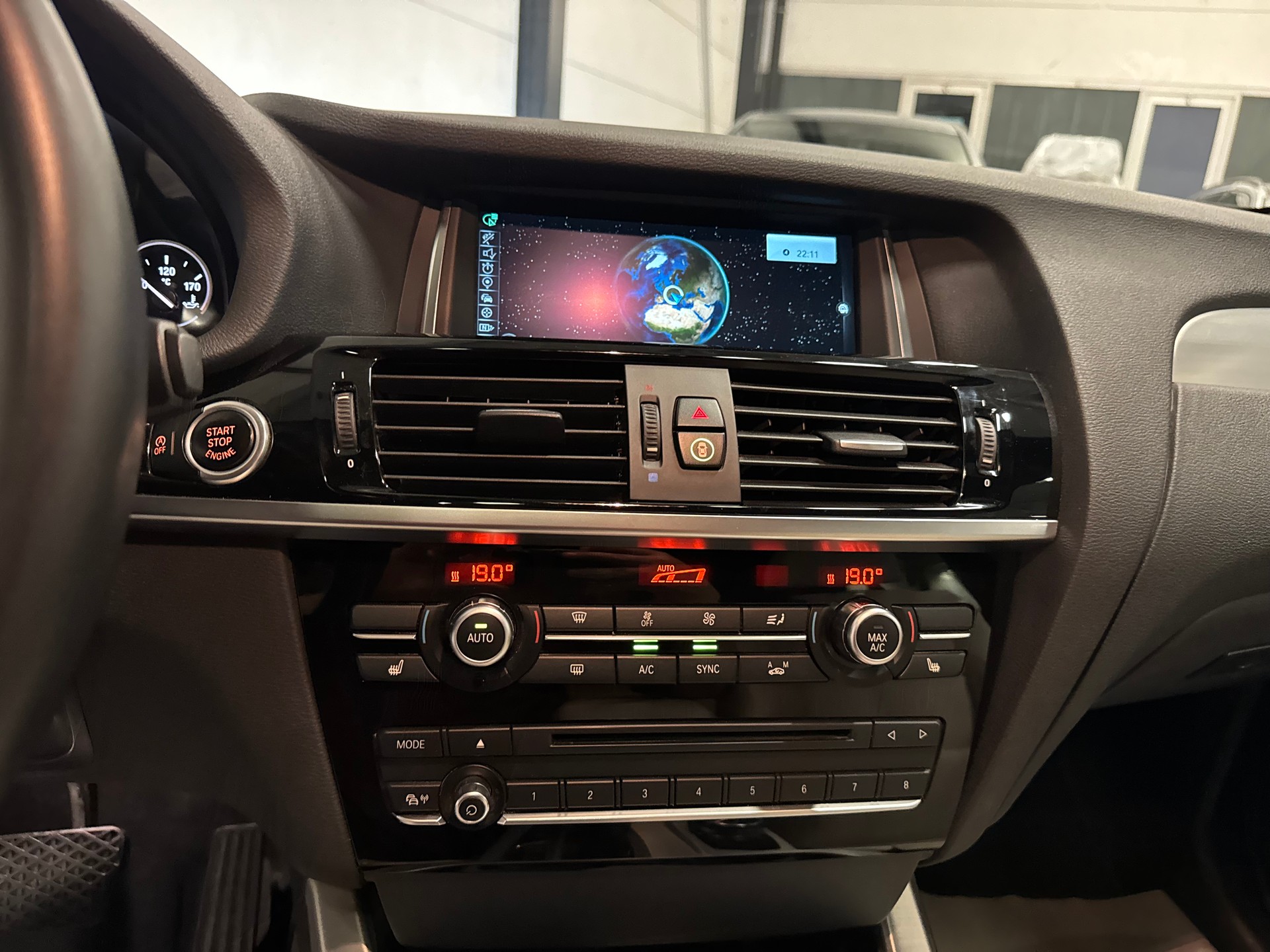 BMW X4 xDrive 35i Steptronic-image-25