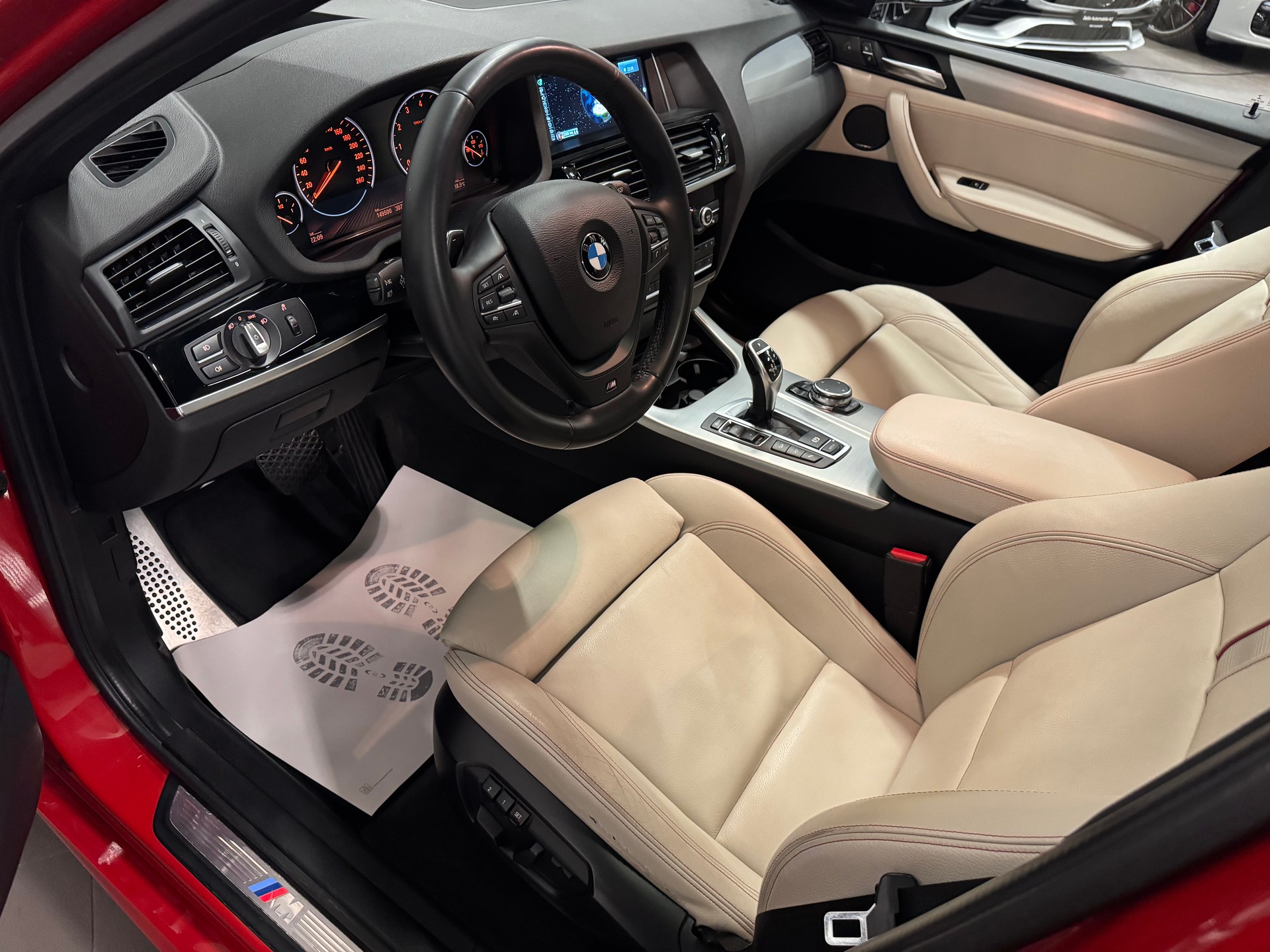BMW X4 xDrive 35i Steptronic-image-16