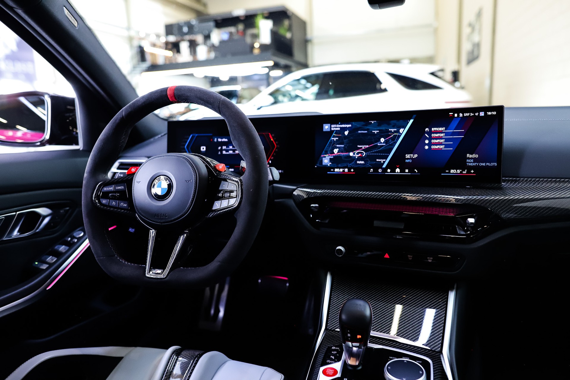 BMW M3 Touring xDrive Competition M * RUBYSTAR *-image-19