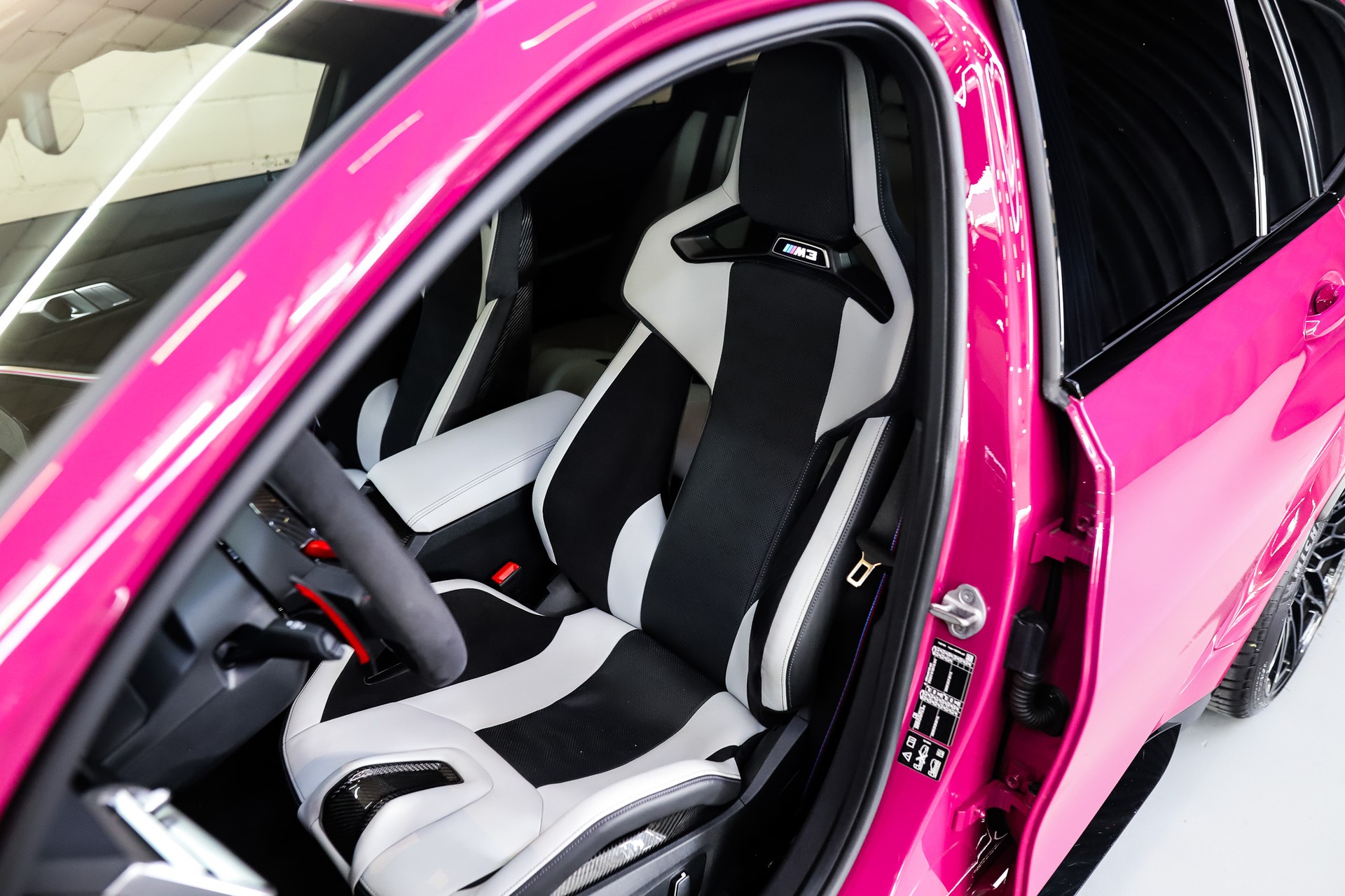 BMW M3 Touring xDrive Competition M * RUBYSTAR *-image-12