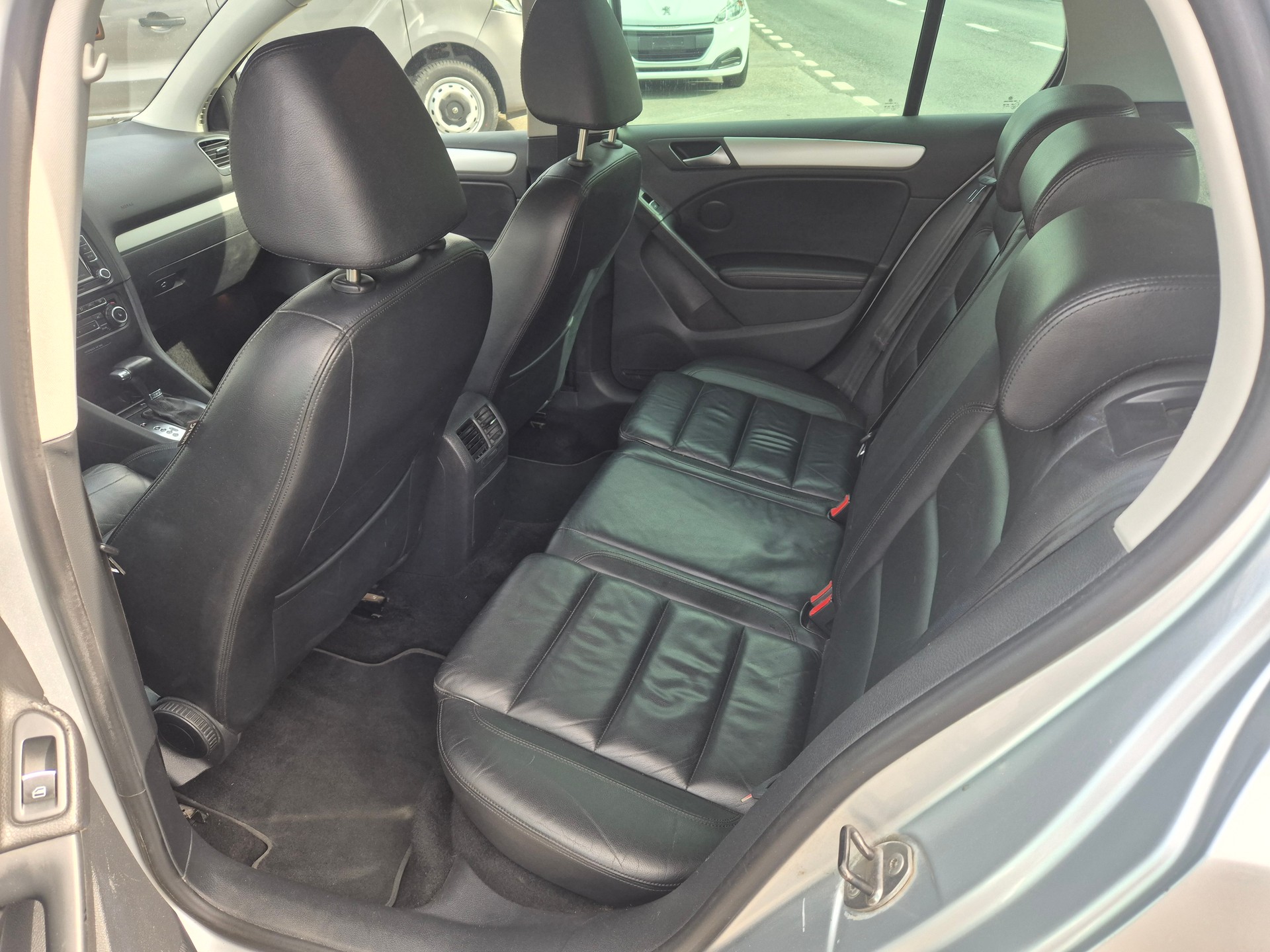 VW Golf 1.4 TSI Highline DSG-image-3