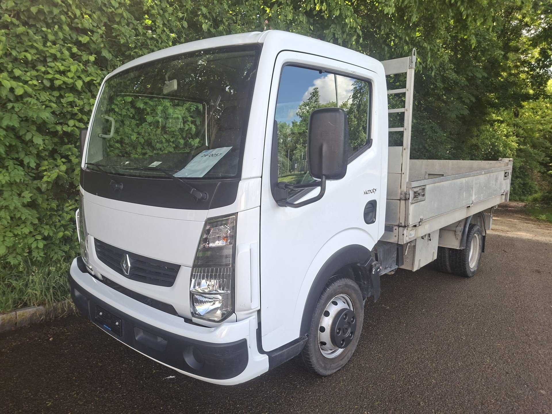RENAULT Maxity 130.35 Dynamic-showroom-element-2