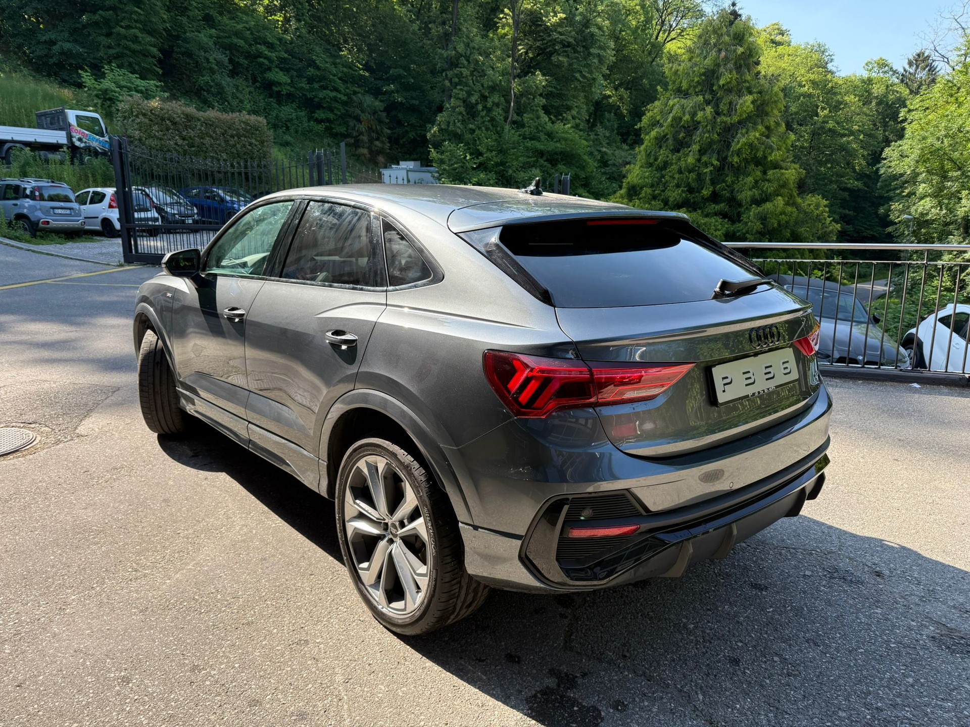 AUDI Q3 Sportback 40 TFSI S line quattro S-tronic-image-5