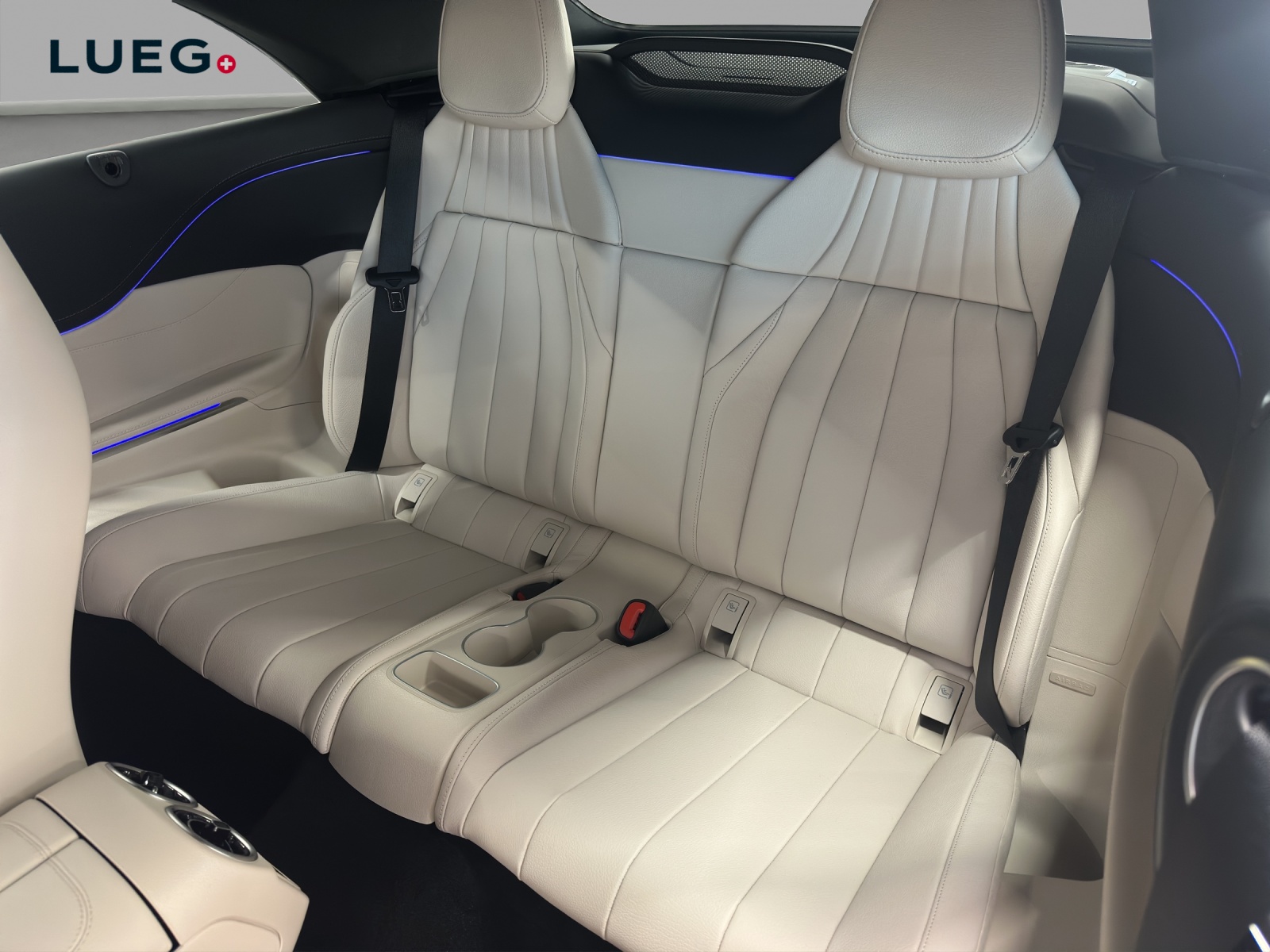 MERCEDES-BENZ CLE 200 Cabrio 4Matic 9G-Tronic-image-13