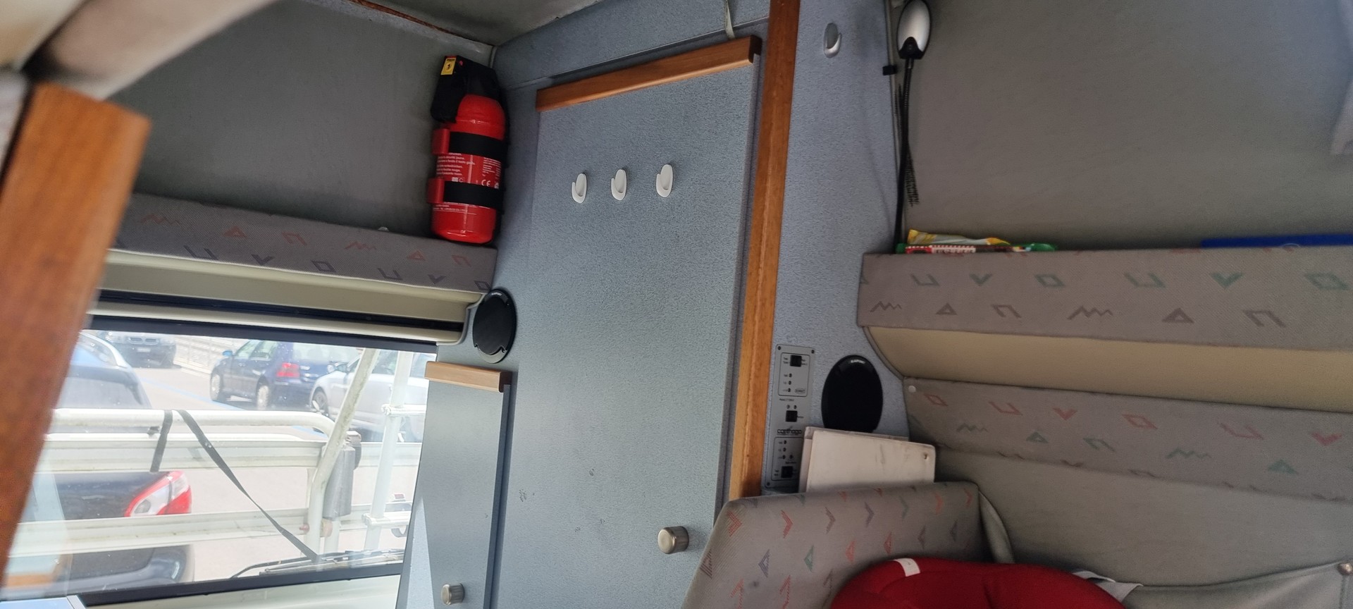 VW T4 TDI Camper Carthago Werksausbau Original-image-6