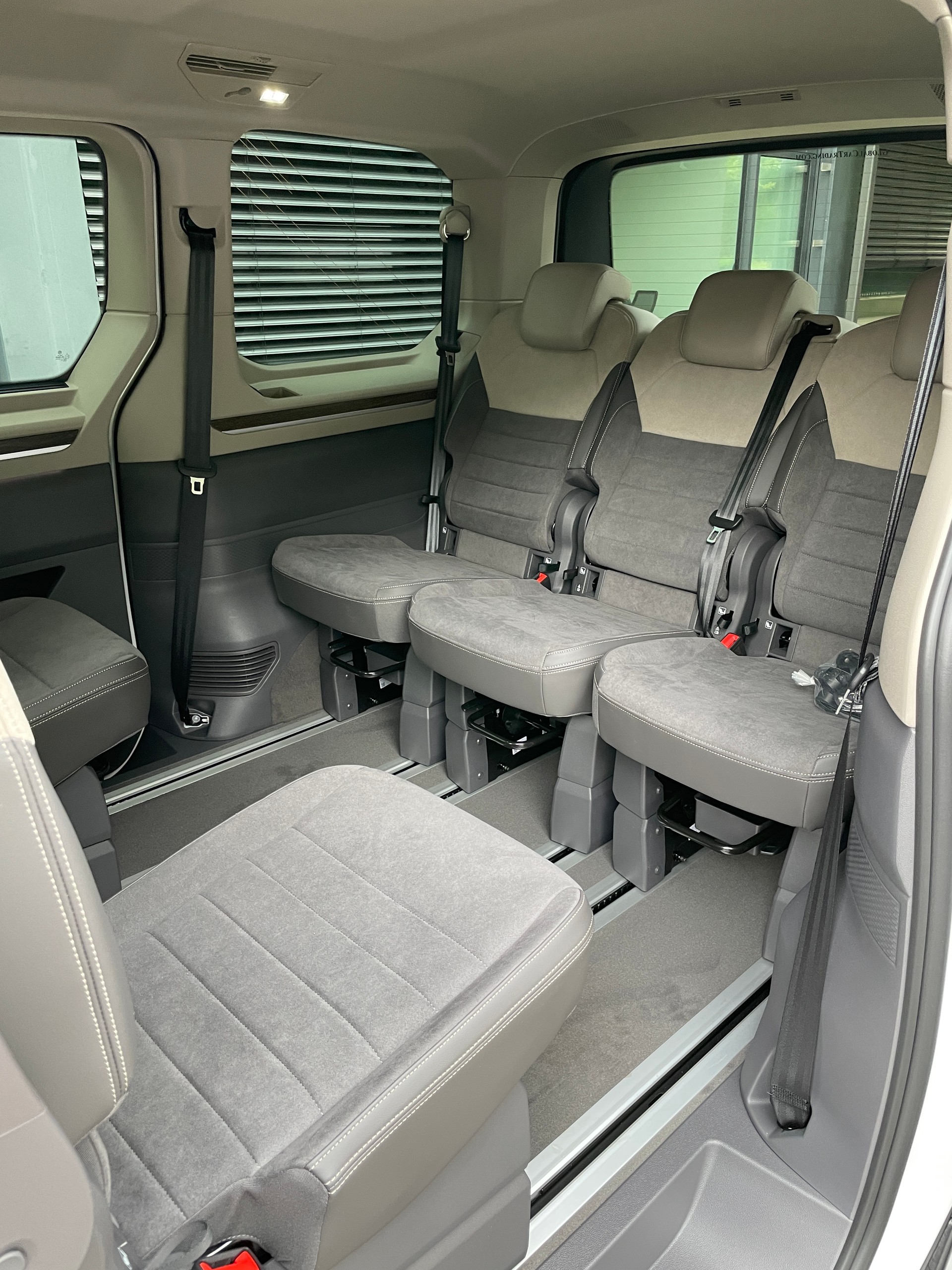 VW Multivan 1.5 eHybrid Style 4Motion DSG-image-14