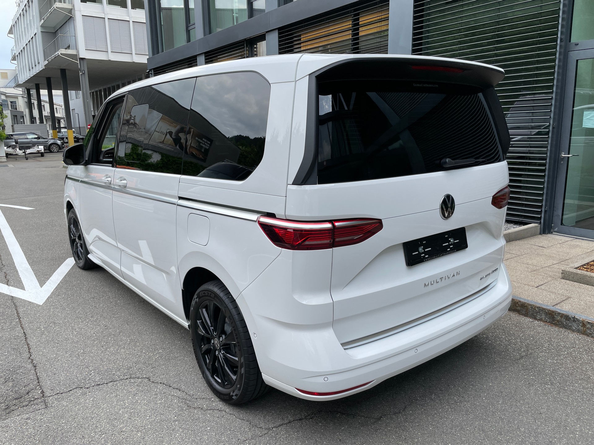 VW Multivan 1.5 eHybrid Style 4Motion DSG-showroom-element-2