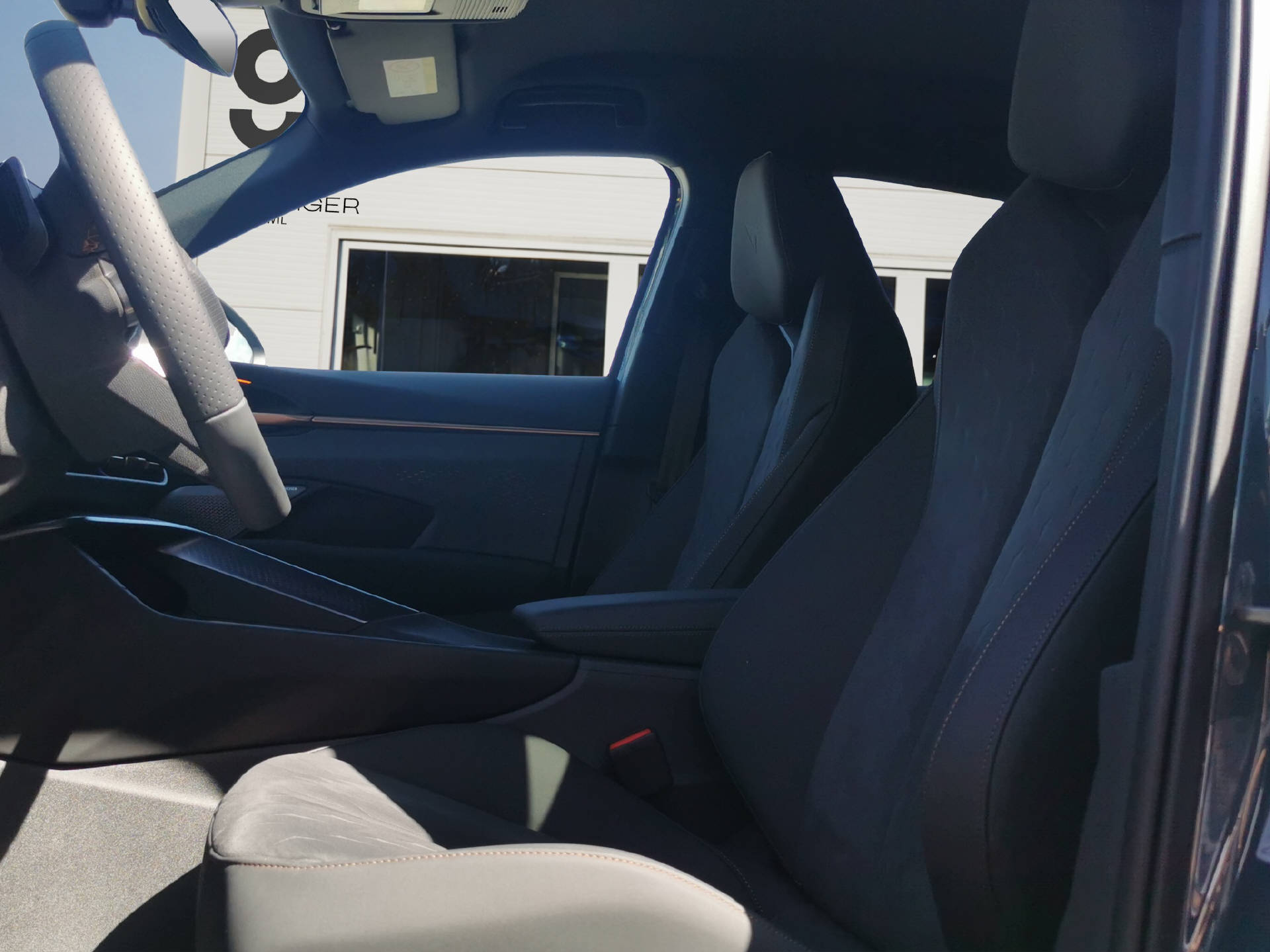 CUPRA Terramar 1.5 eHybrid VZ DSG-image-9