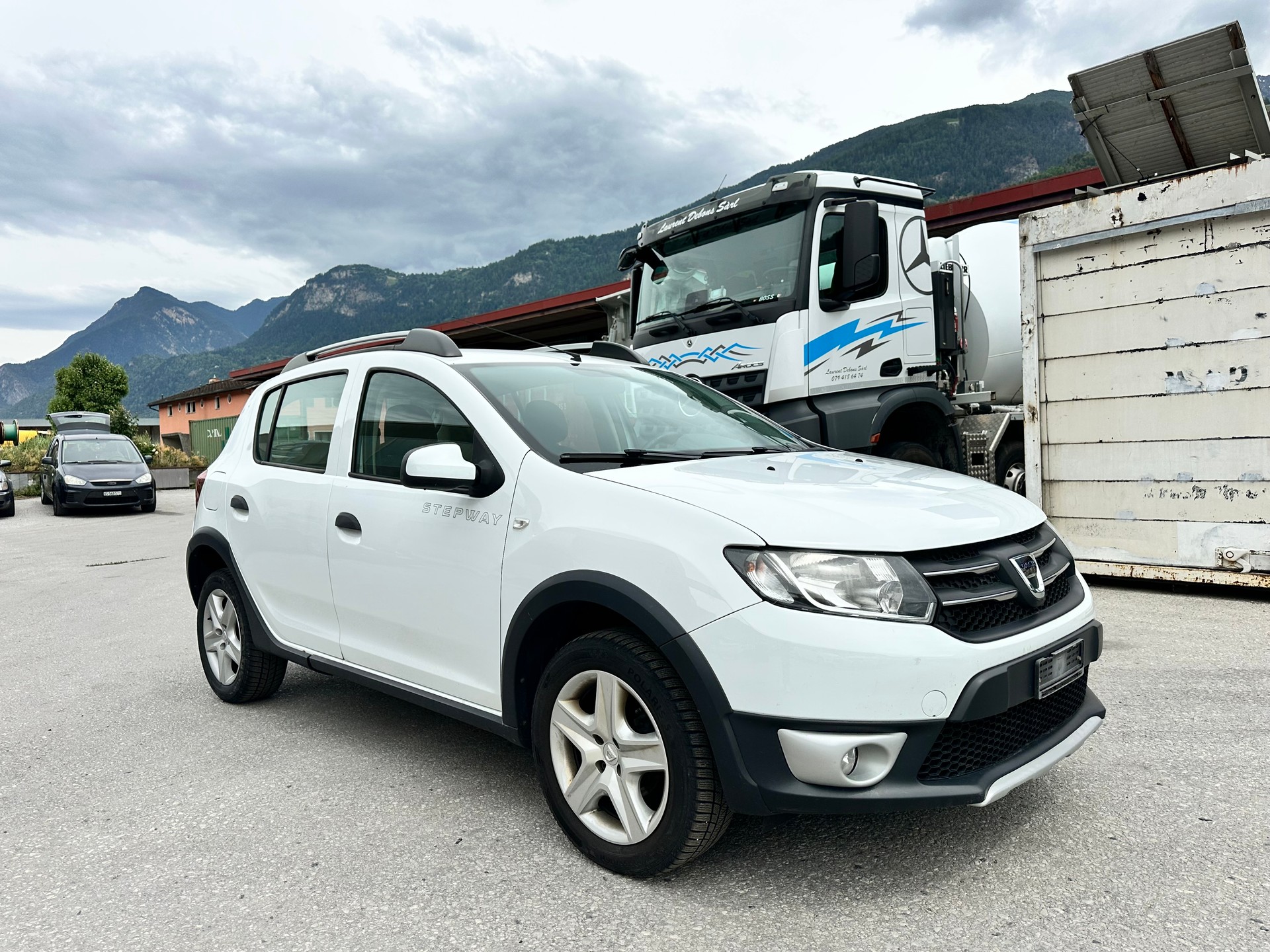 DACIA Sandero Tce 90 Stepway Lauréate-image-1