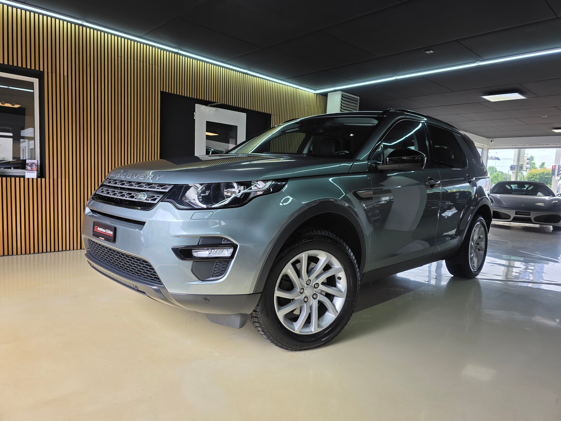 LAND ROVER Discovery Sport 2.0 TD4 Pure AT9