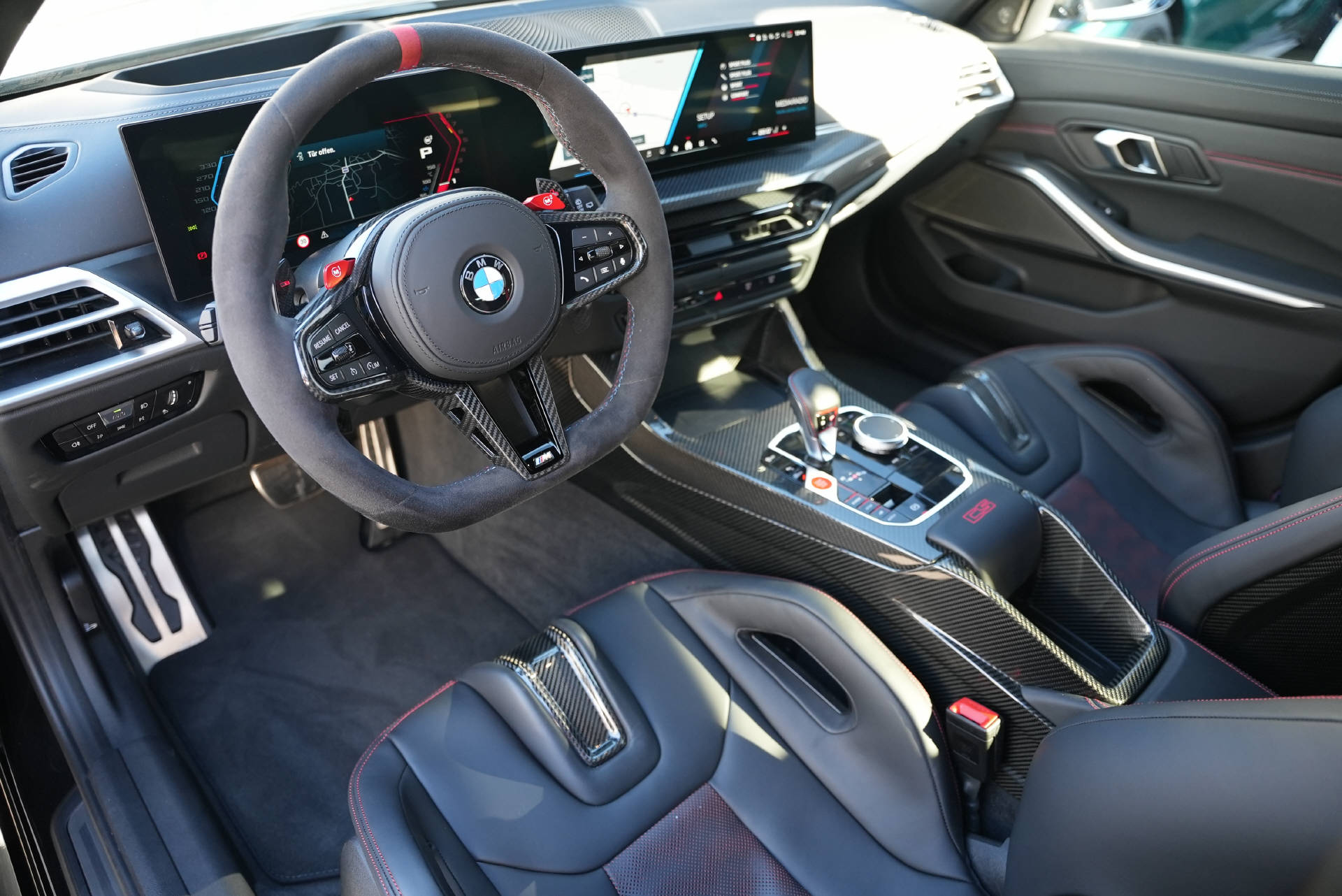 BMW M3 CS Touring xDrive-image-6