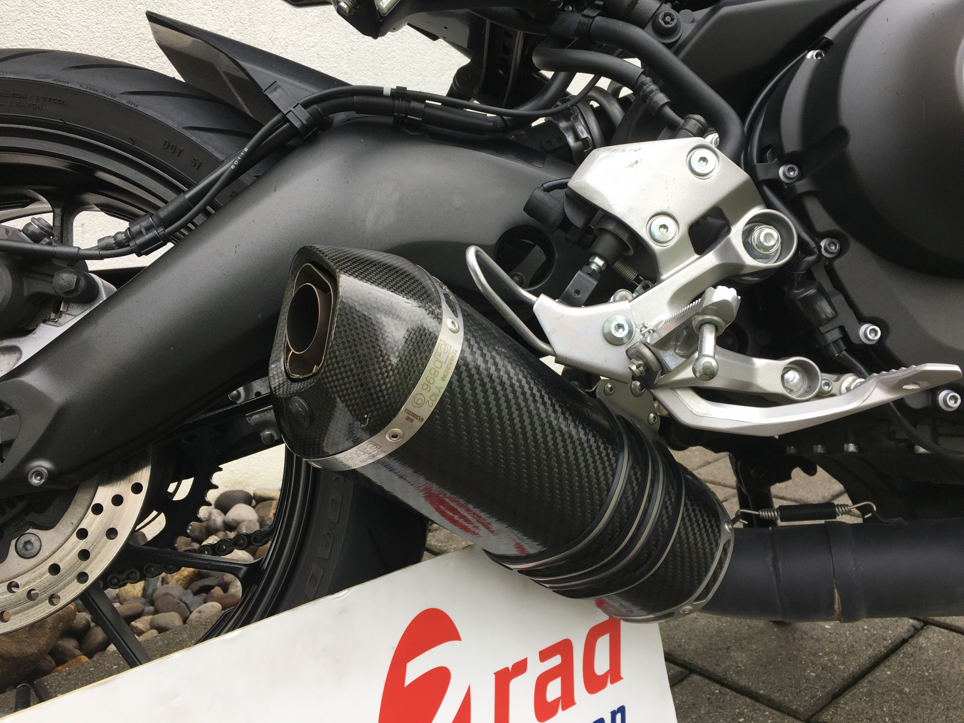 YAMAHA XSR 900-image-8