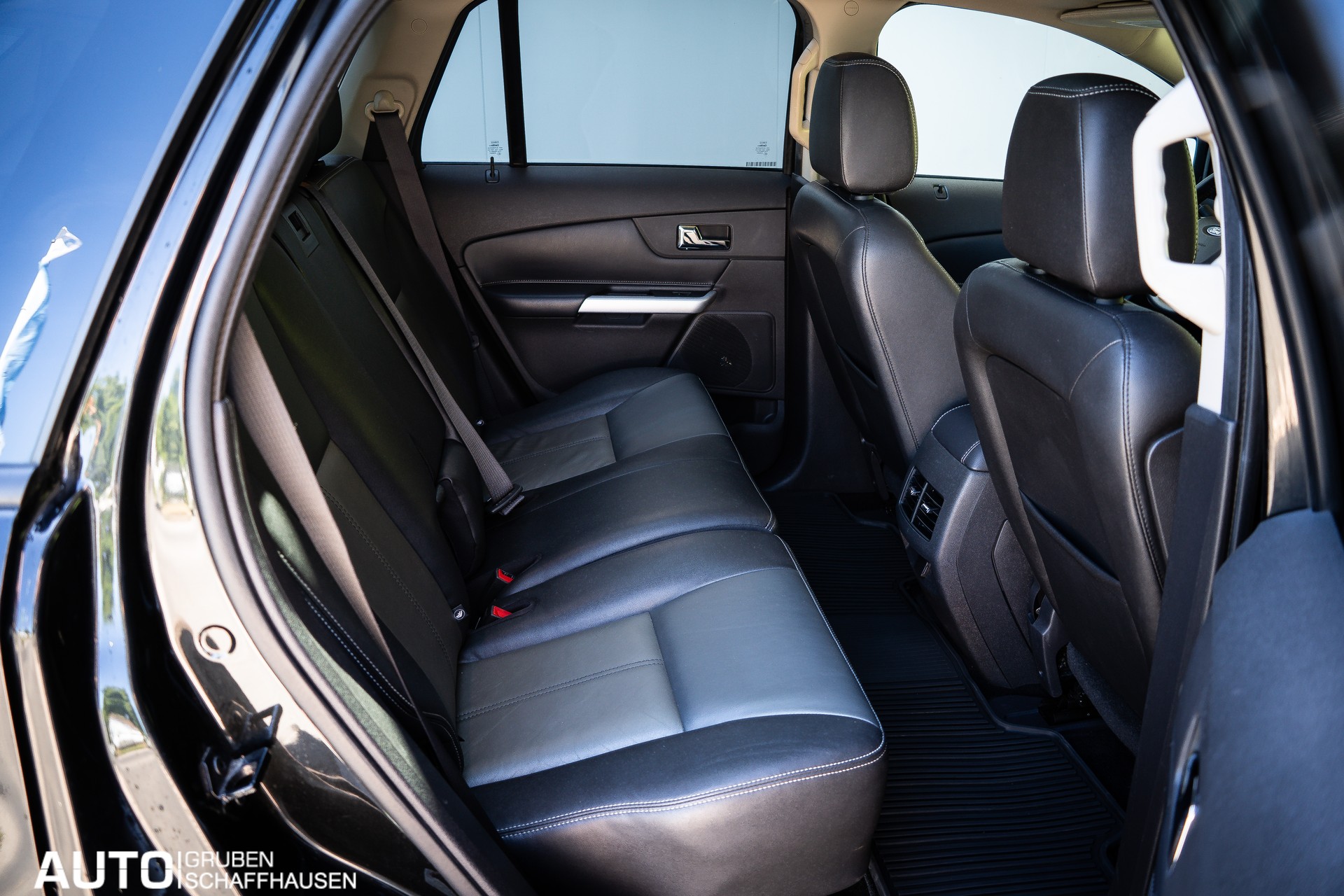 FORD Edge 3.7 V6 4x4 Sport-image-17