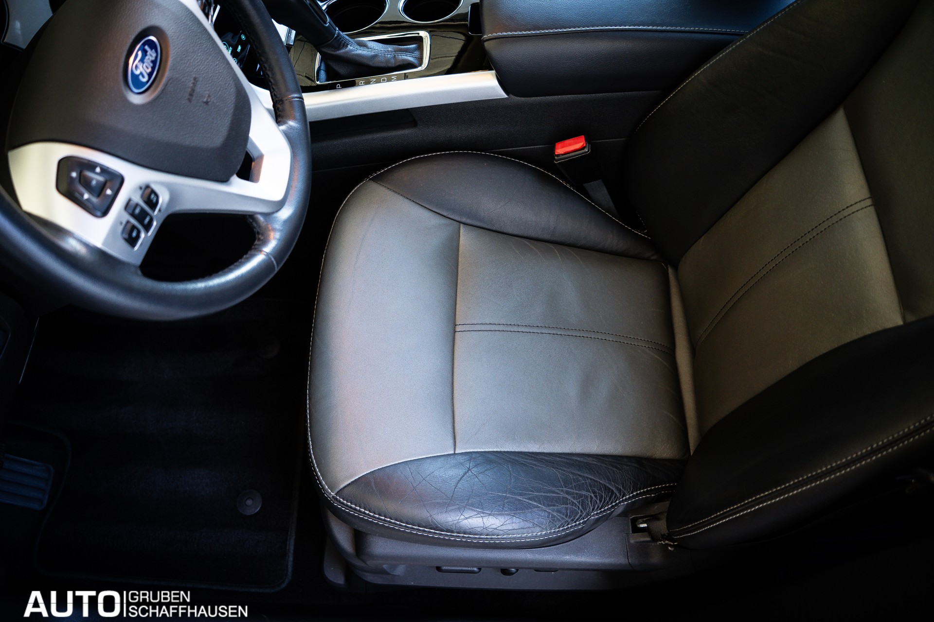 FORD Edge 3.7 V6 4x4 Sport-image-23