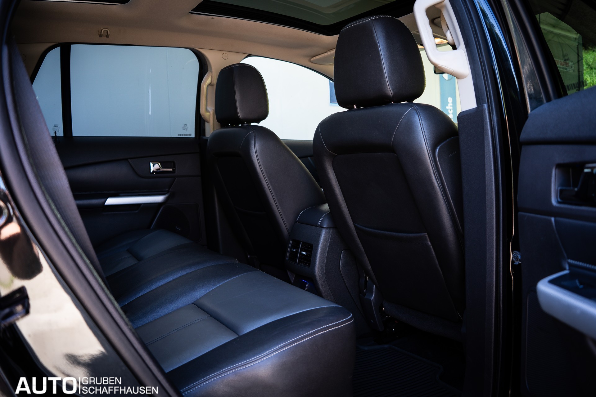 FORD Edge 3.7 V6 4x4 Sport-image-16