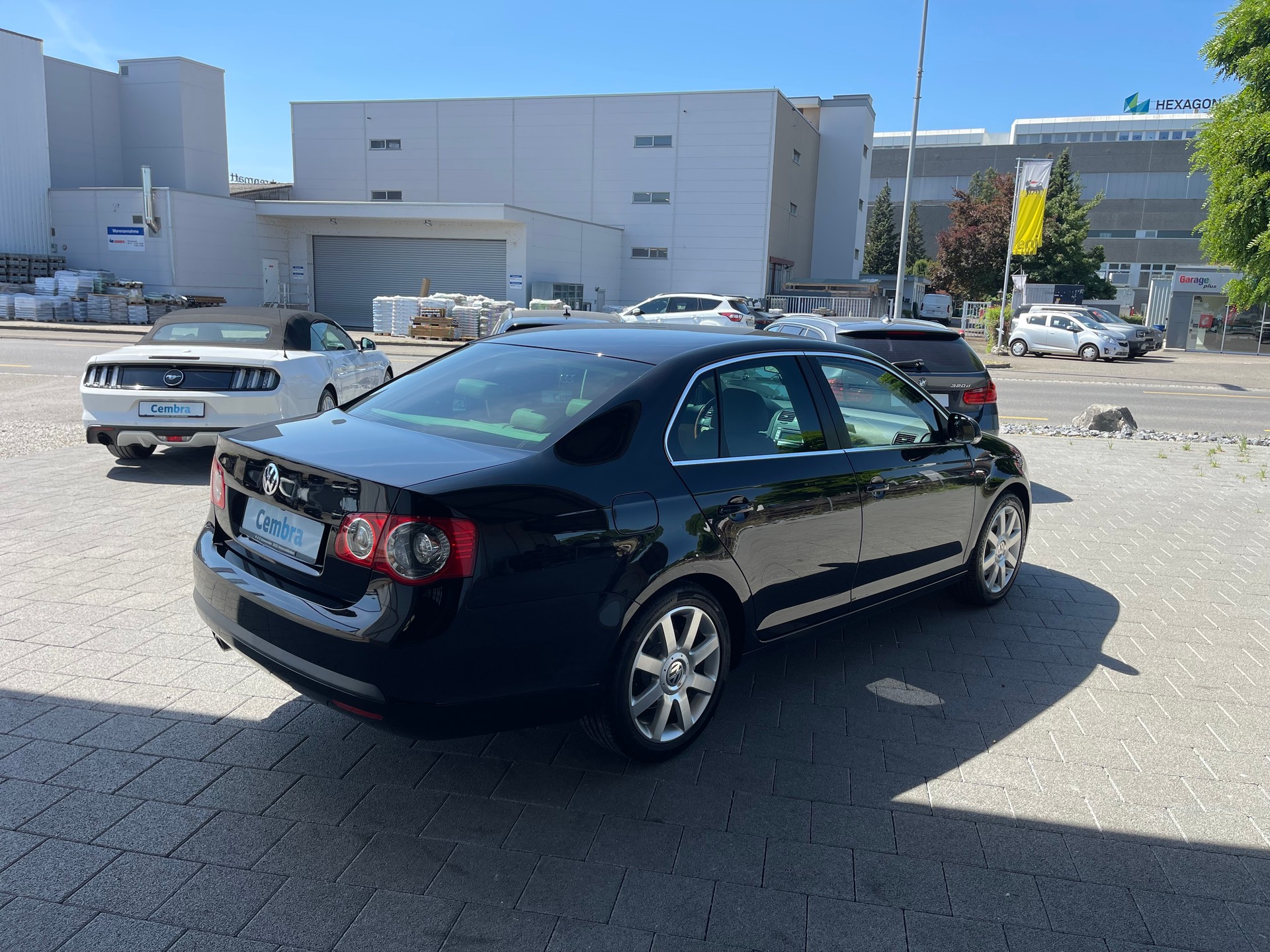 VW Jetta 2.0 FSI Turbo Sportline-image-7