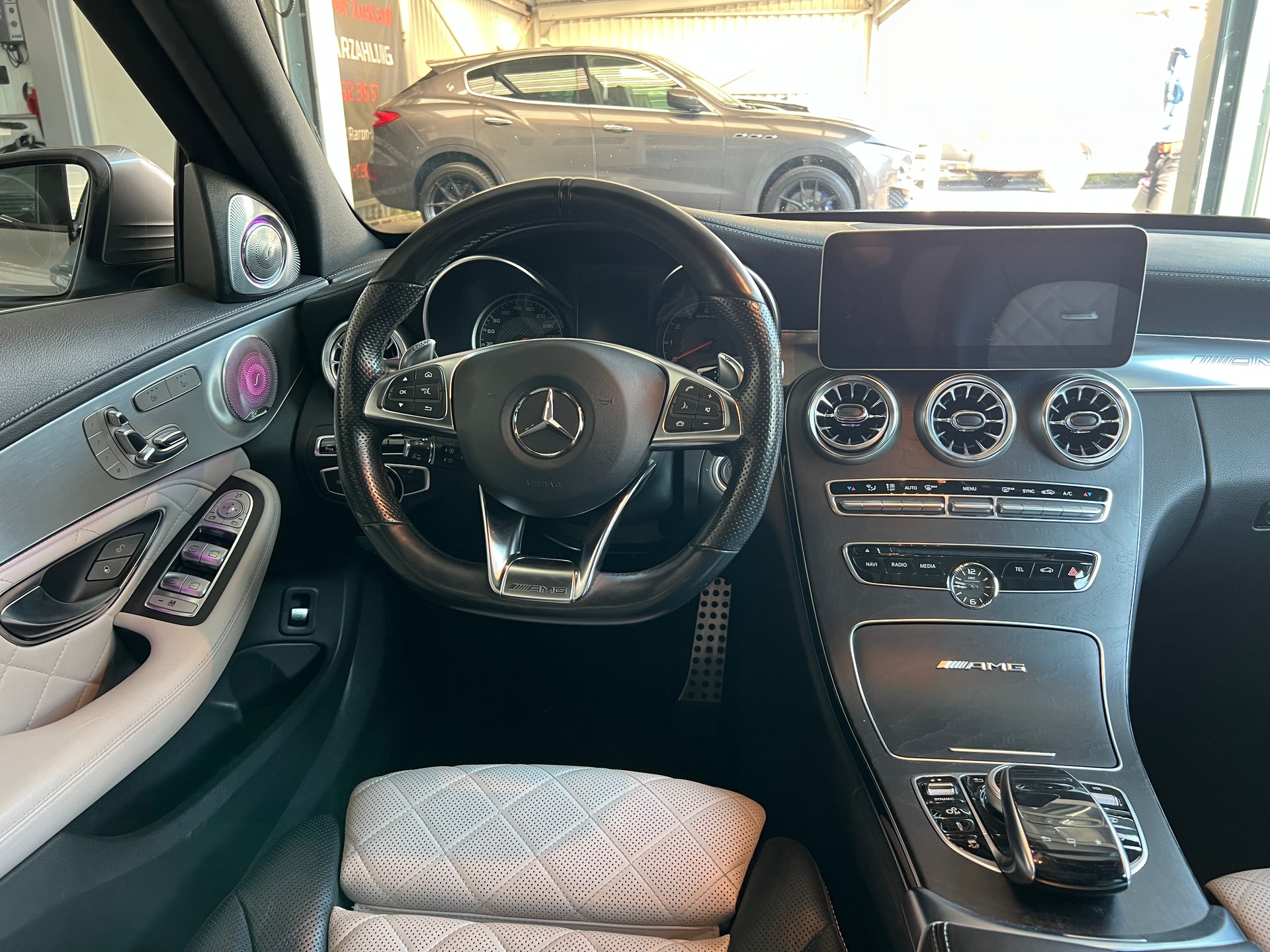 MERCEDES-BENZ C 63 AMG Speedshift-image-15