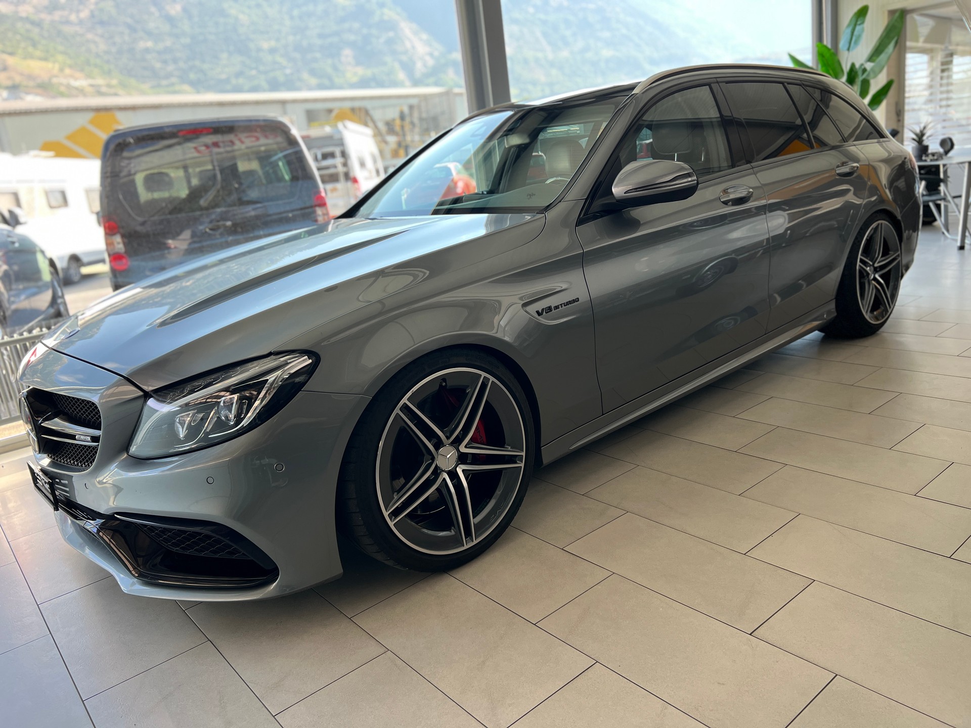 MERCEDES-BENZ C 63 AMG Speedshift-image-9