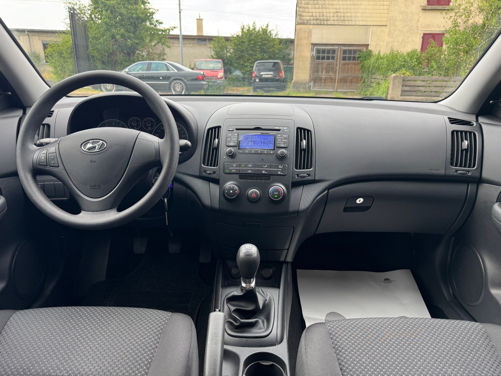 HYUNDAI i30 1.4 Comfort-image-7