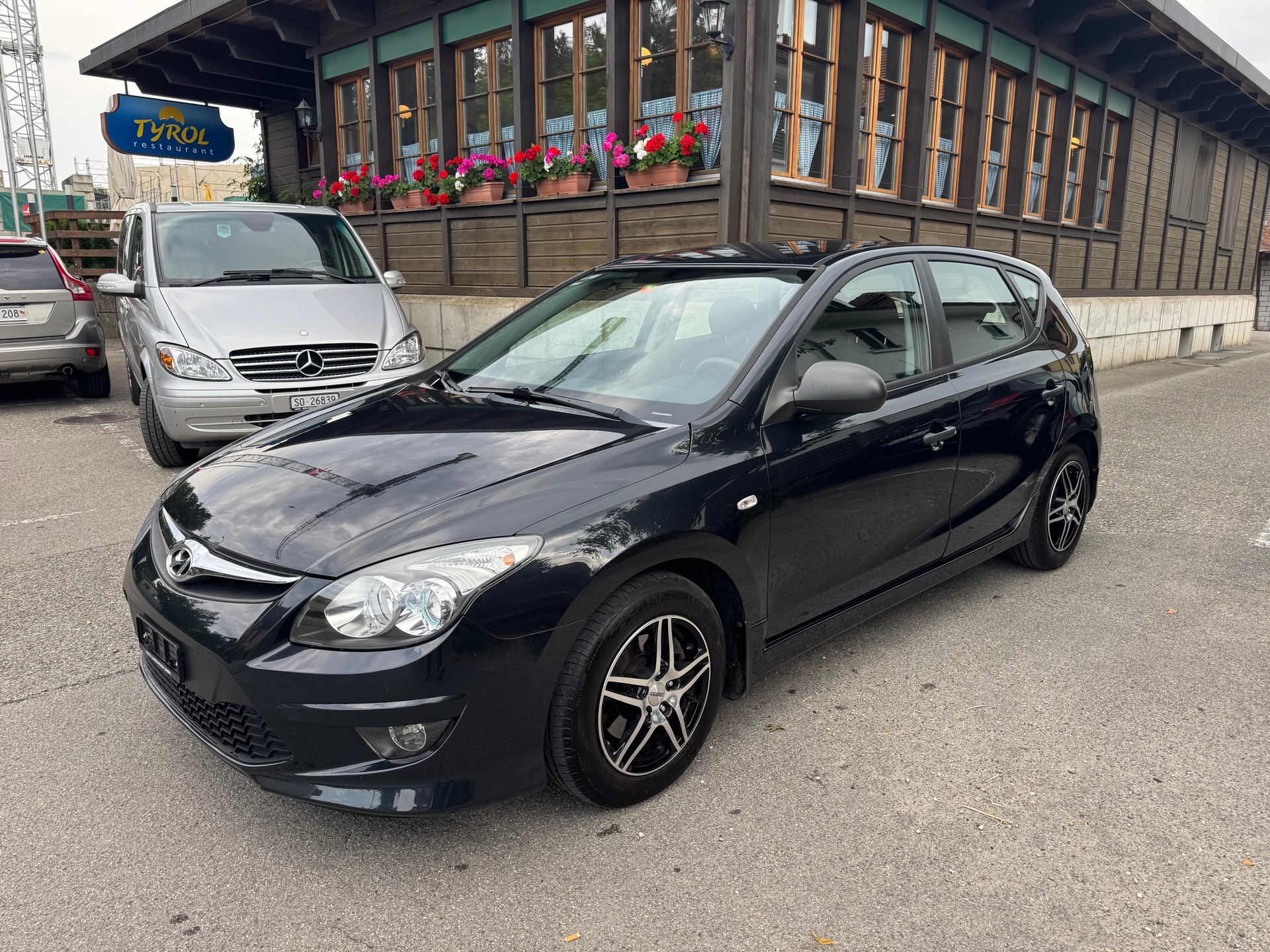 HYUNDAI i30 1.4 Comfort-showroom-element-1