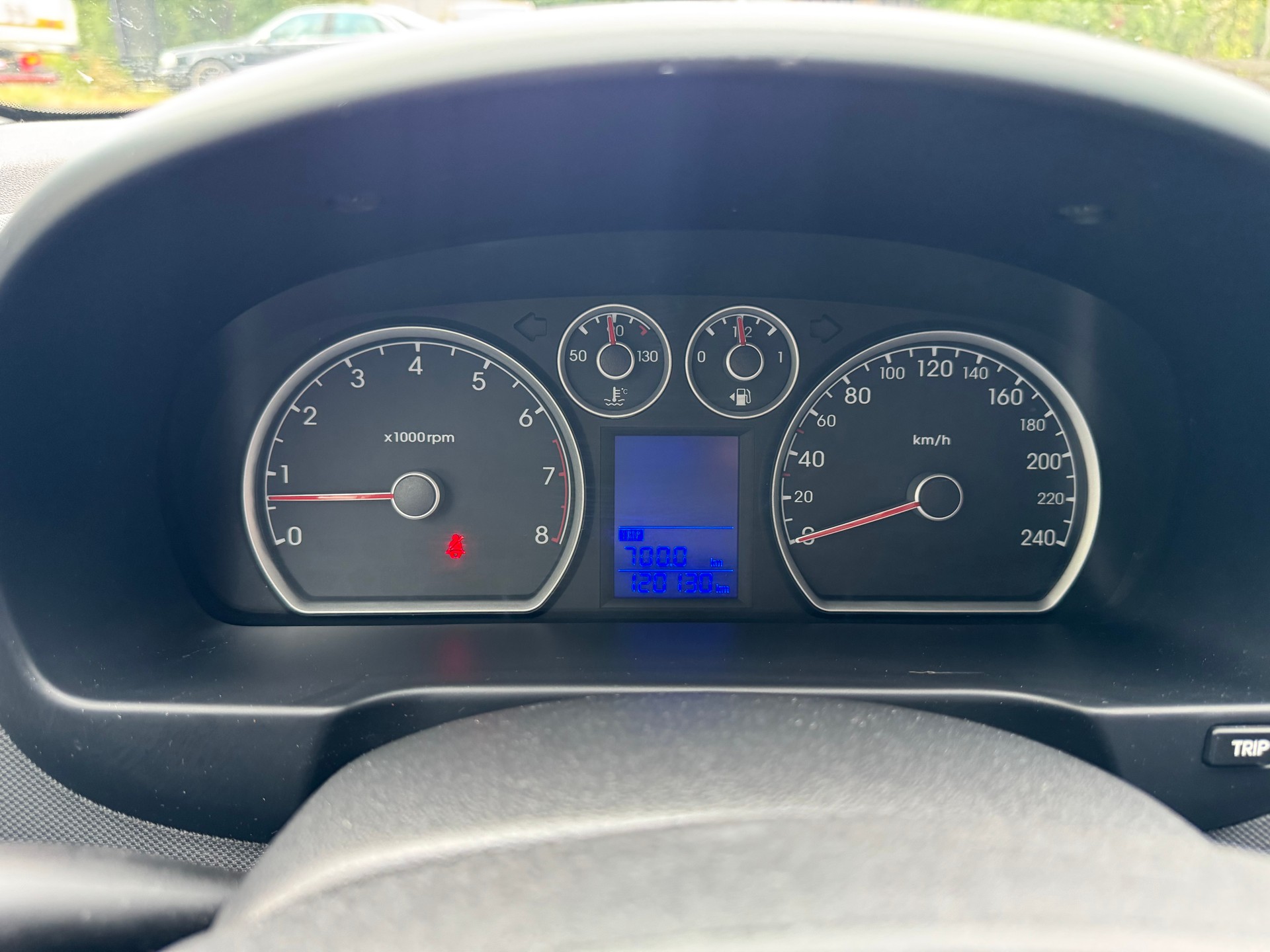 HYUNDAI i30 1.4 Comfort-image-13