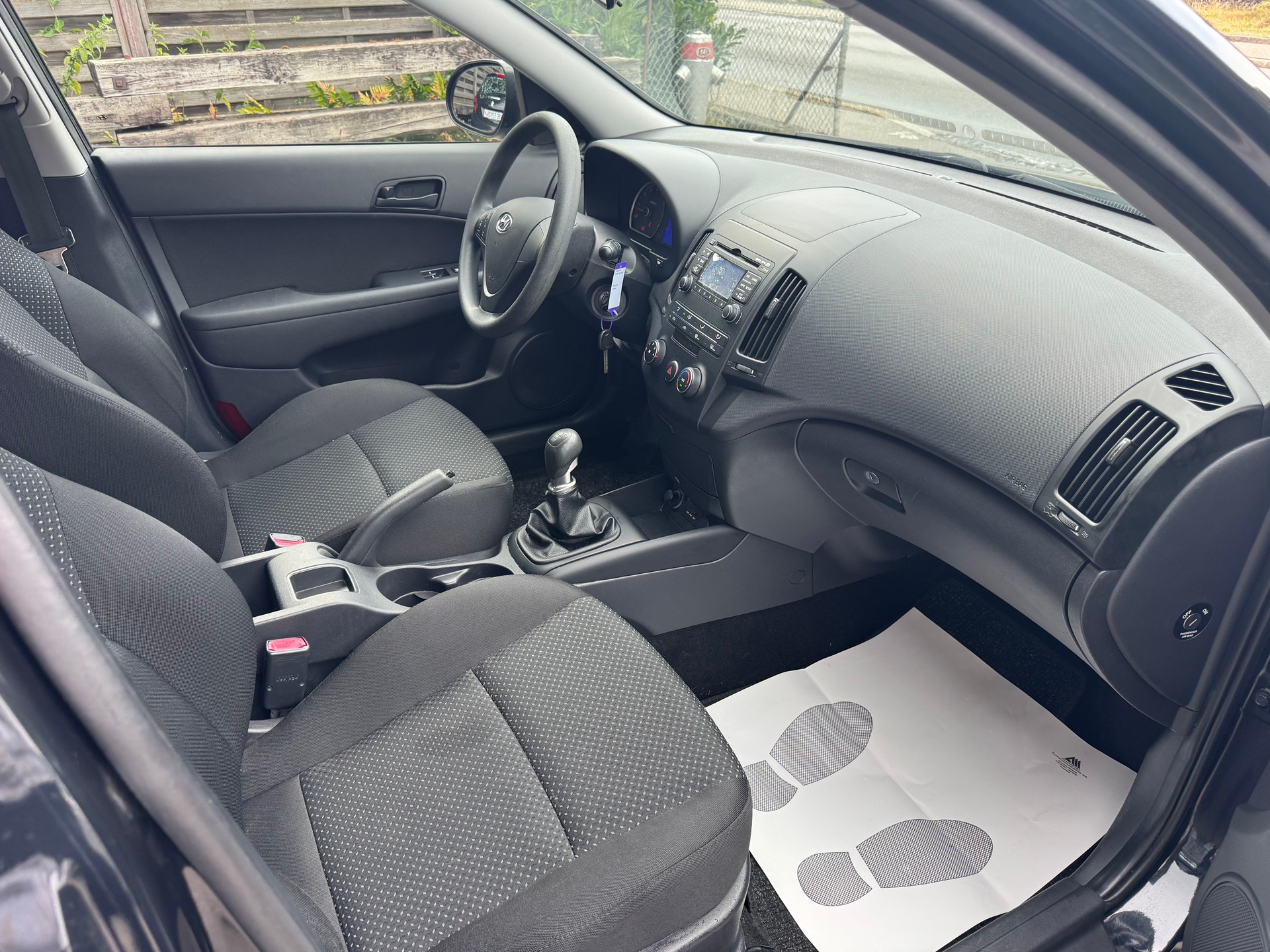 HYUNDAI i30 1.4 Comfort-image-10