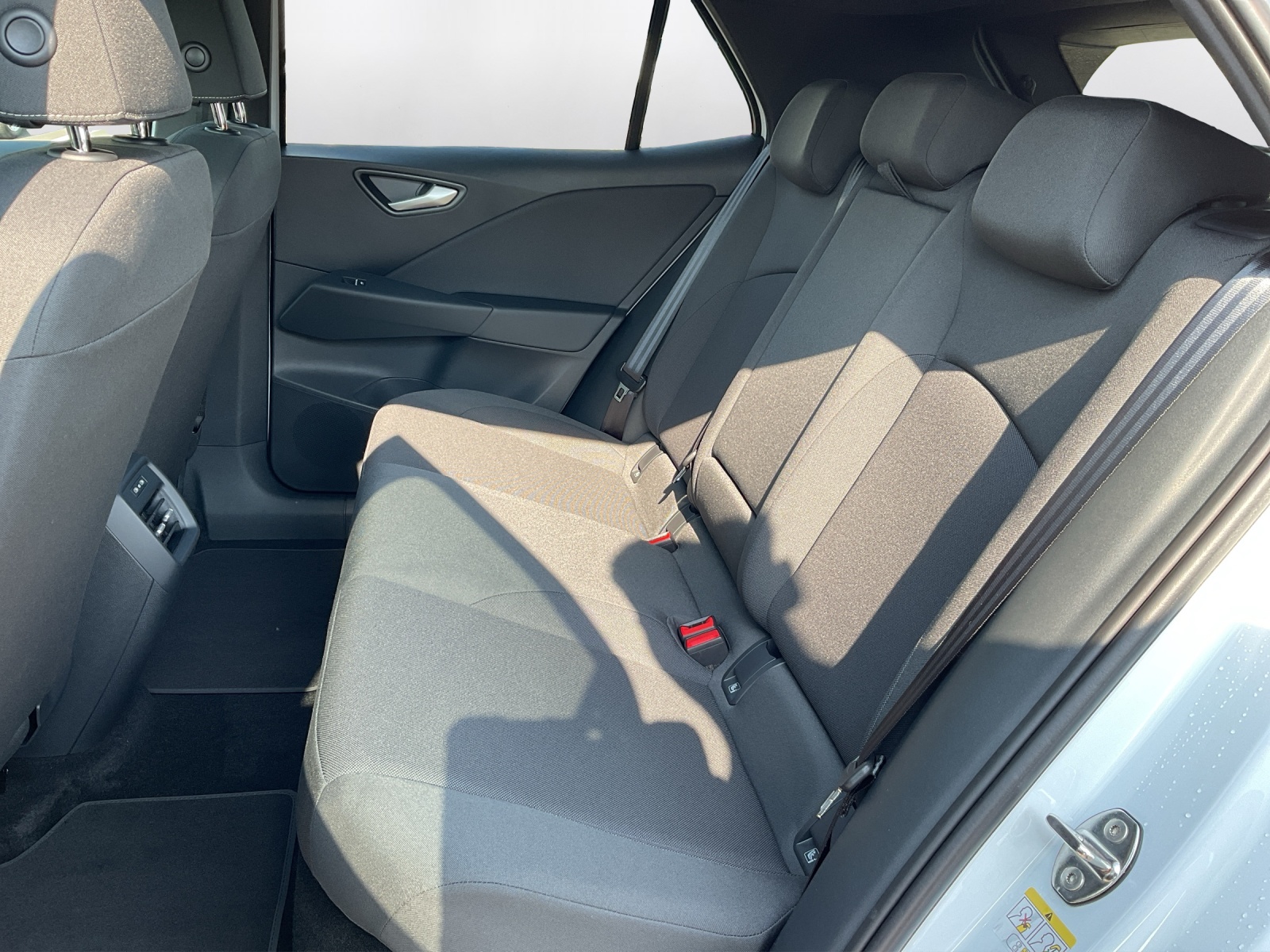 VW ID.3 Neo 50 kWh 170PS Life-image-10