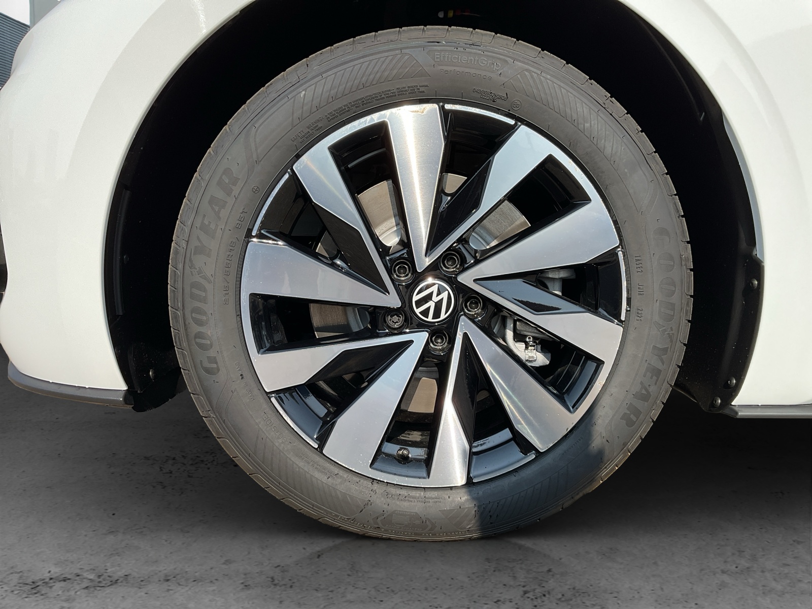 VW ID.3 Neo 50 kWh 170PS Life-image-12