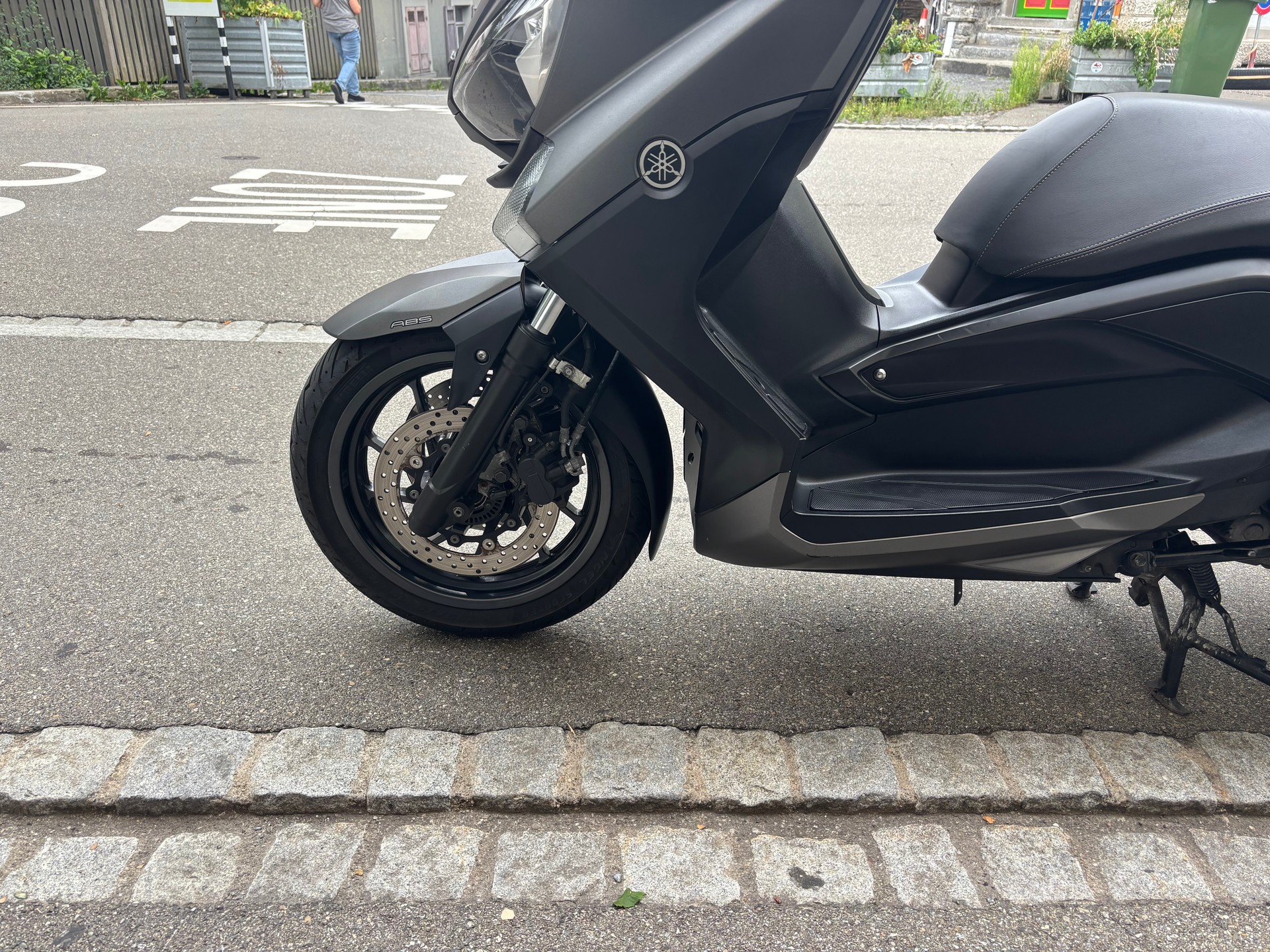 YAMAHA X-Max YP 400 R-image-9