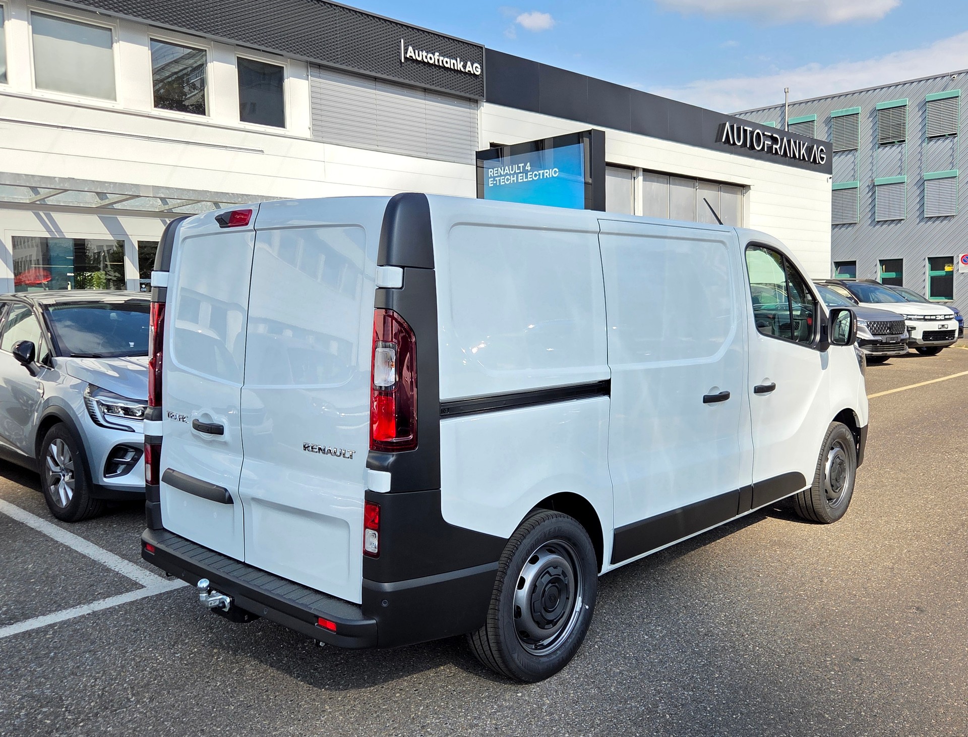 RENAULT Trafic Kaw. 3.0 t L1 H1 2.0 dCi Blue 150 Advance-showroom-element-2